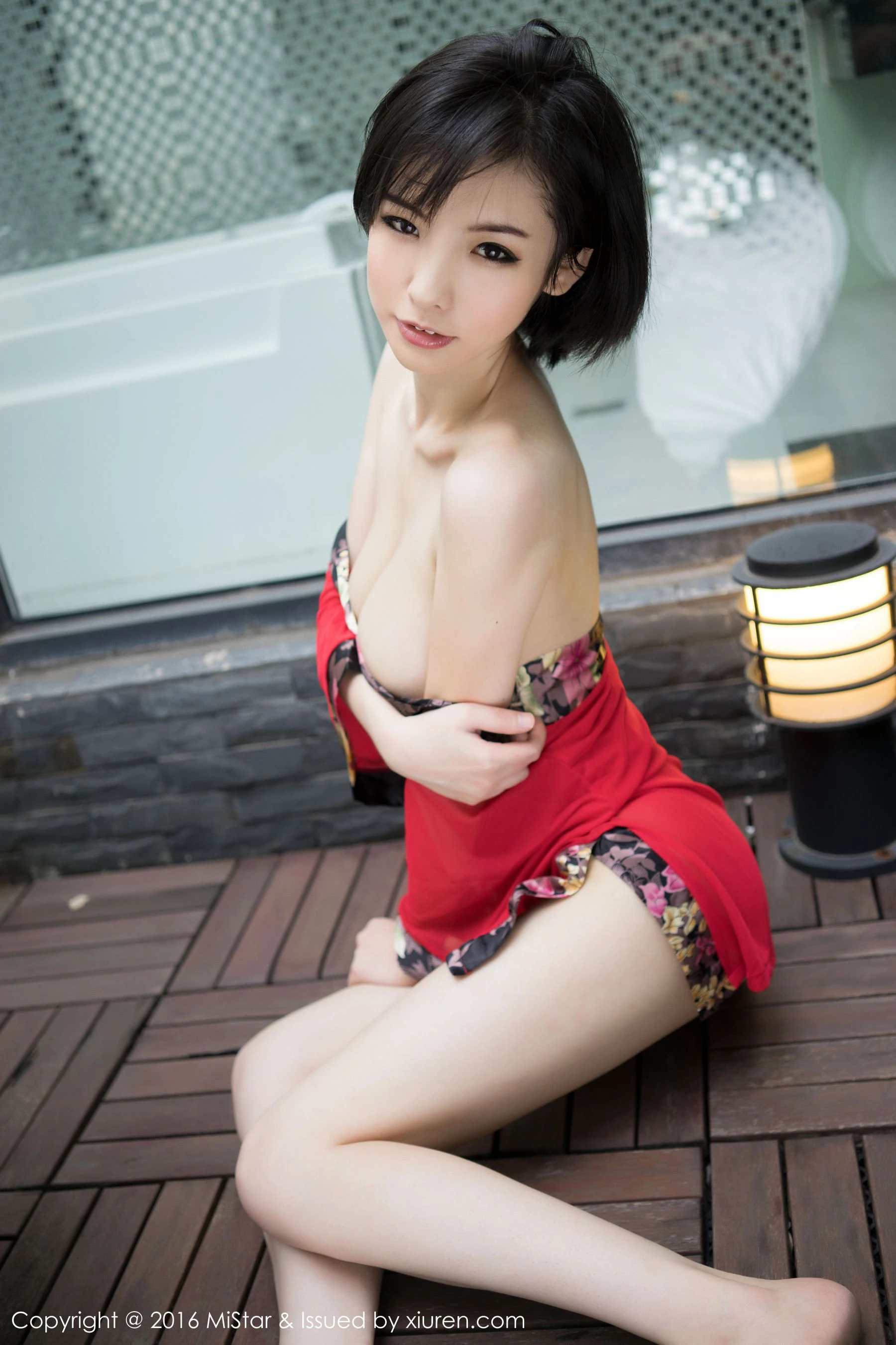 Jenny佳妮《拥有傲人巨乳的短发妹子》 魅妍社 Vol.077