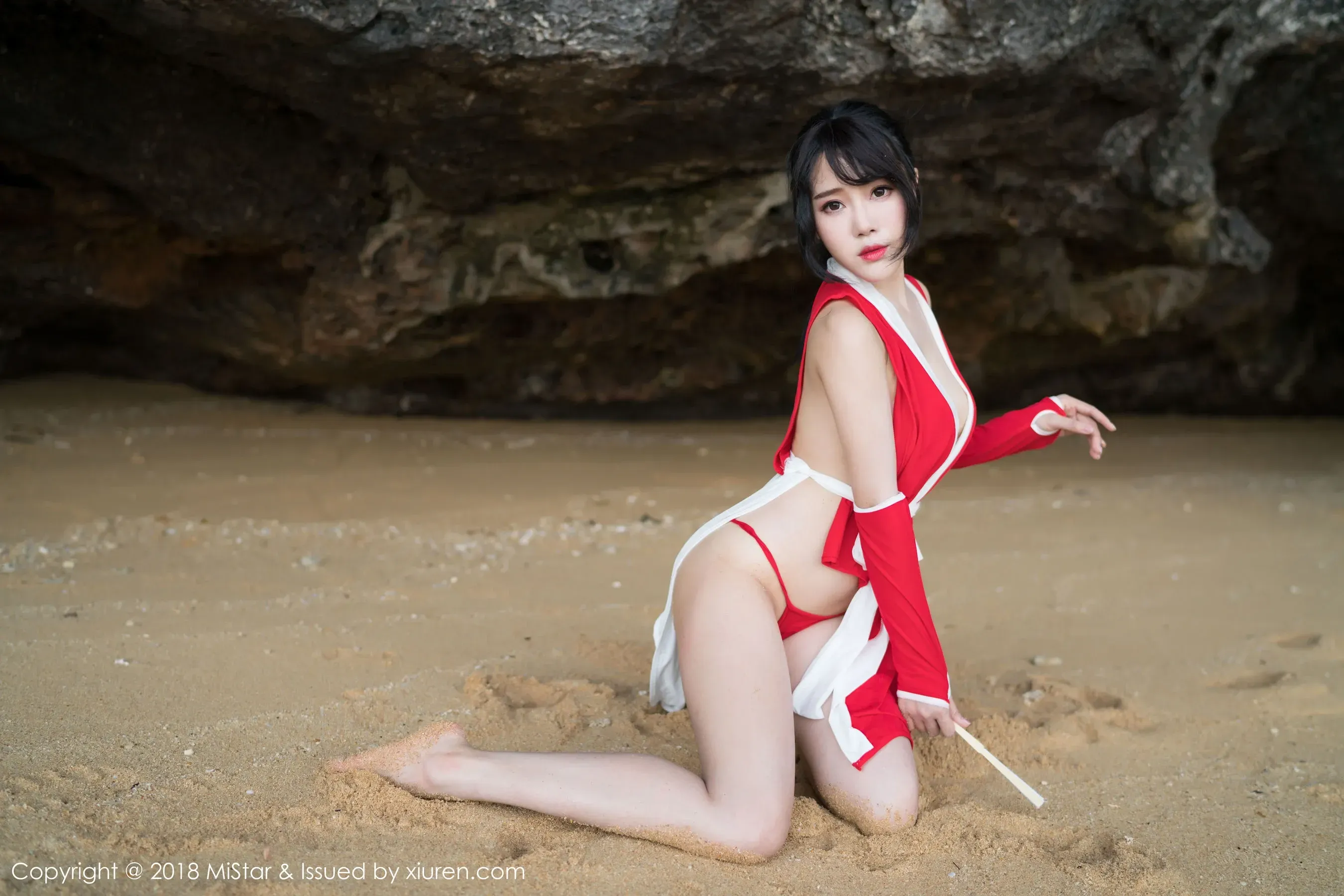 兜豆靓Youlina《外拍COS不知火舞与DVA》 魅妍社 VOL.215