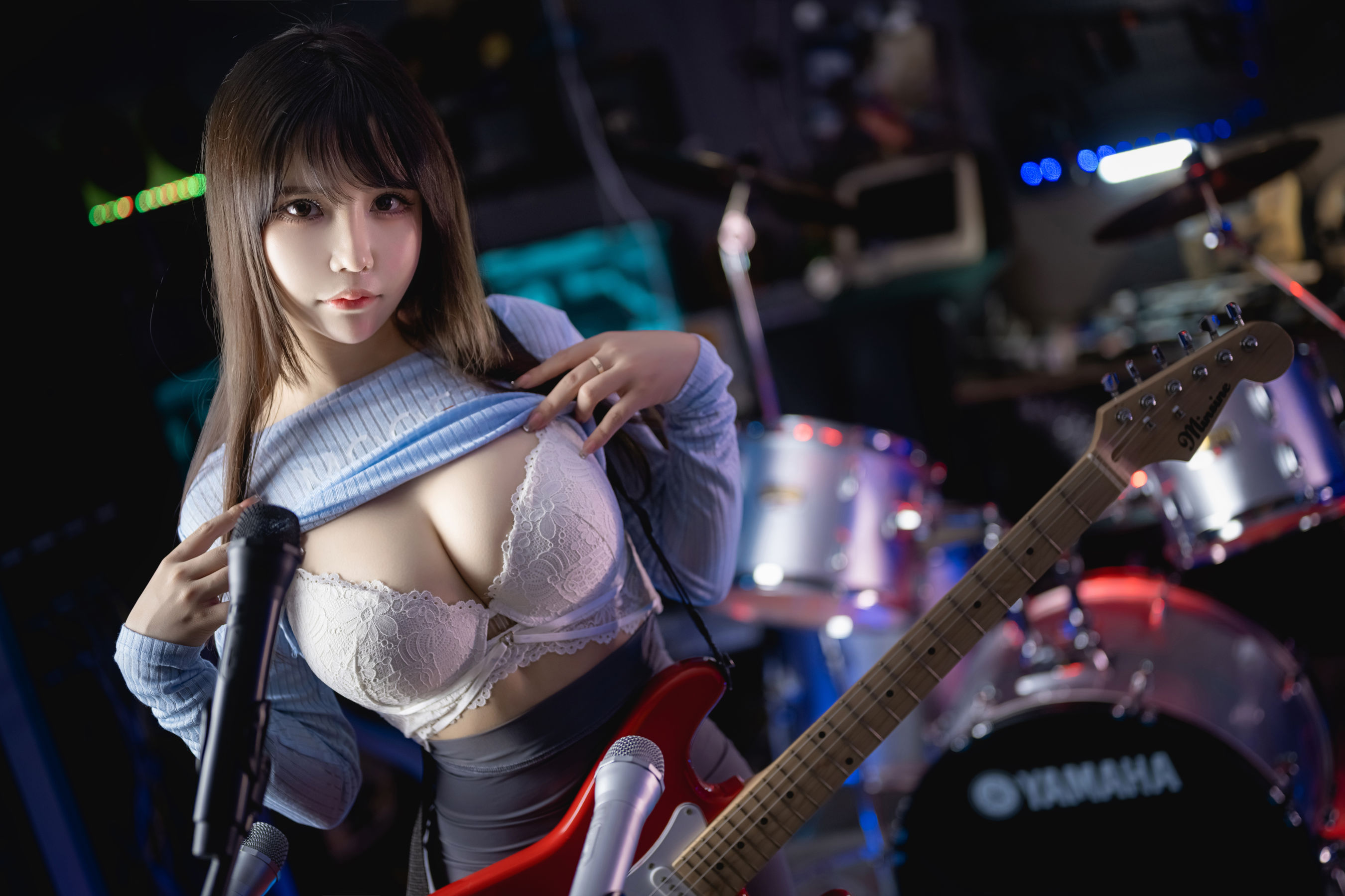 二次元妹子抱走莫子aa – 吉他妹妹 [50P]