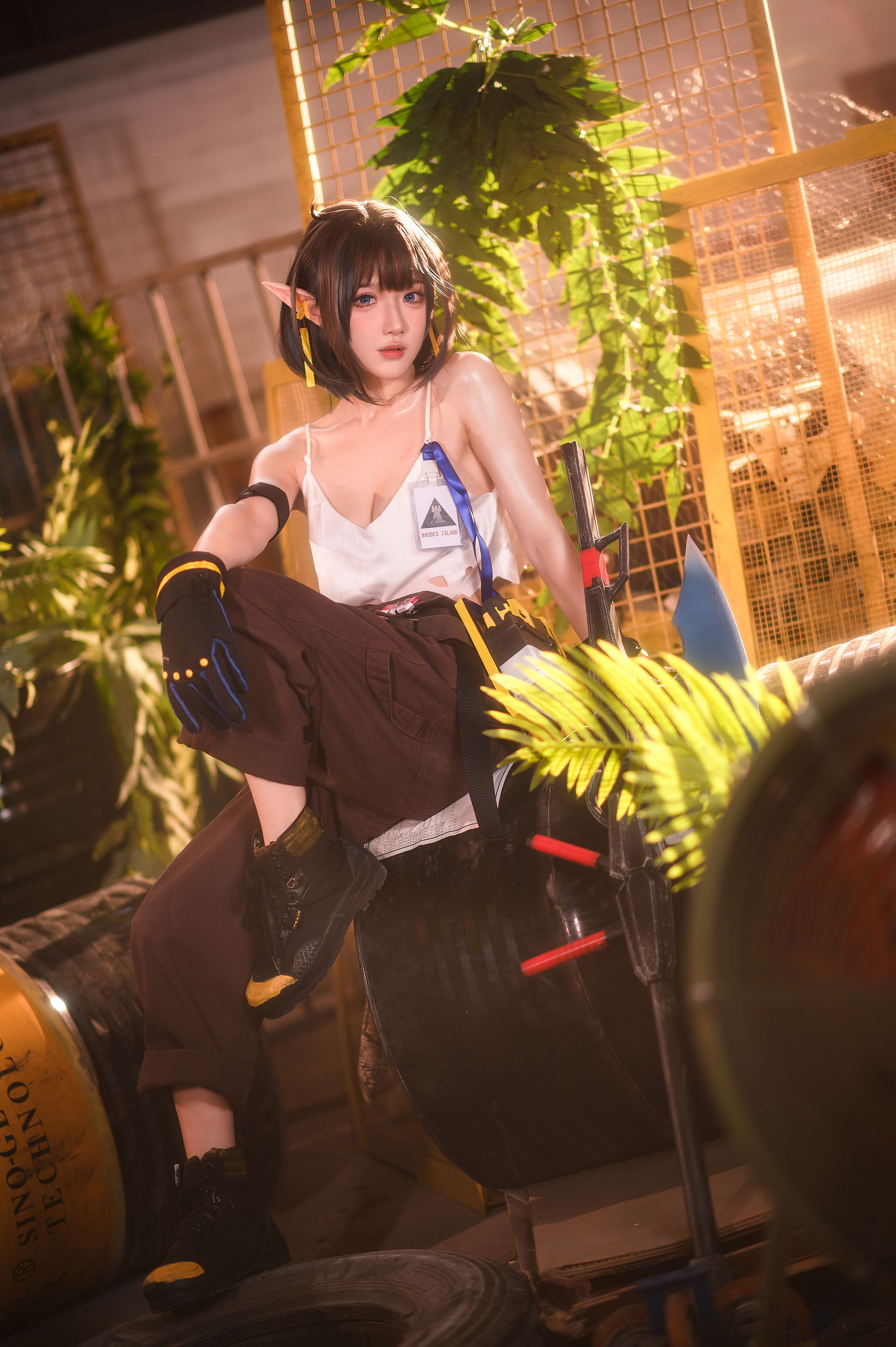 动漫博主阿包也是兔娘 – 明日方舟 森蚺 [33P]