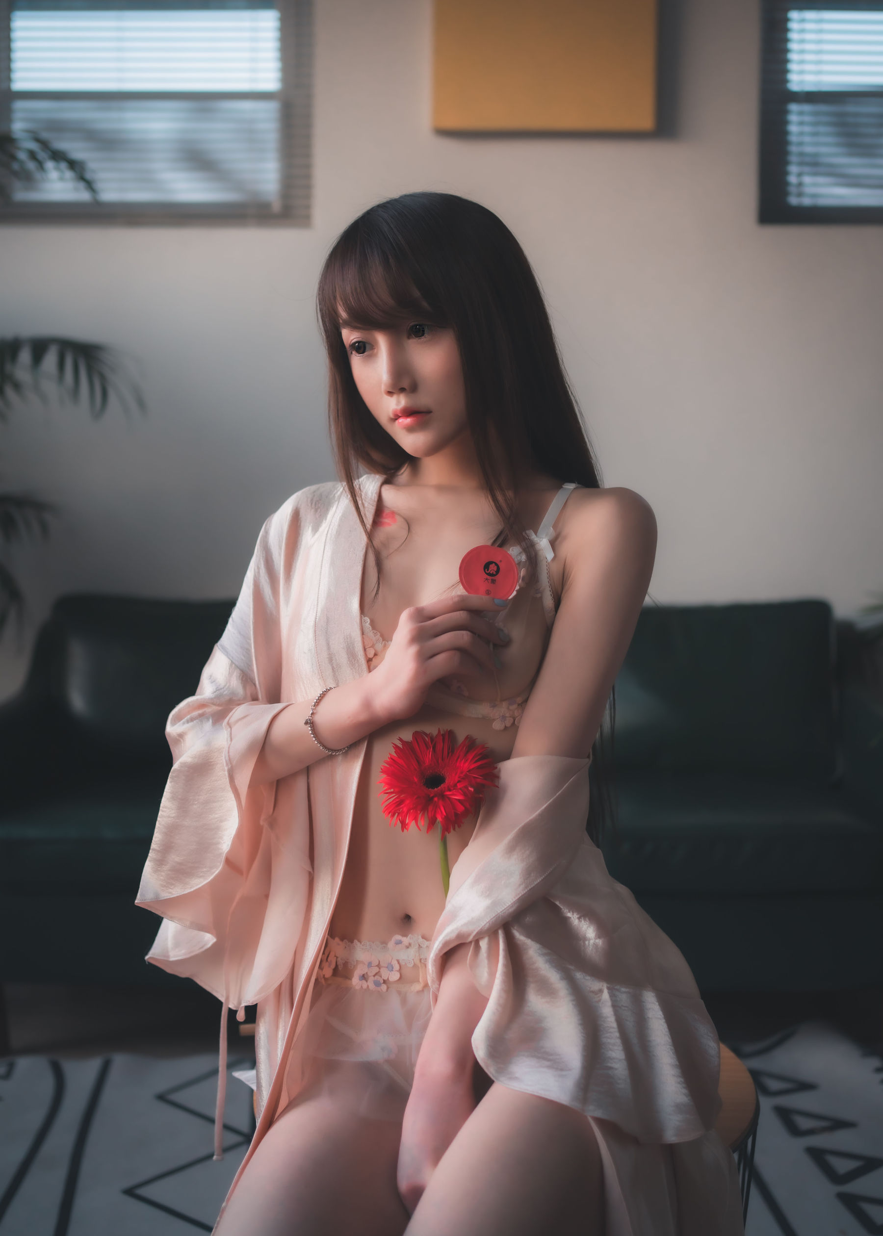 COS少女星野咪兔 – 花吃了那女孩 [20P]