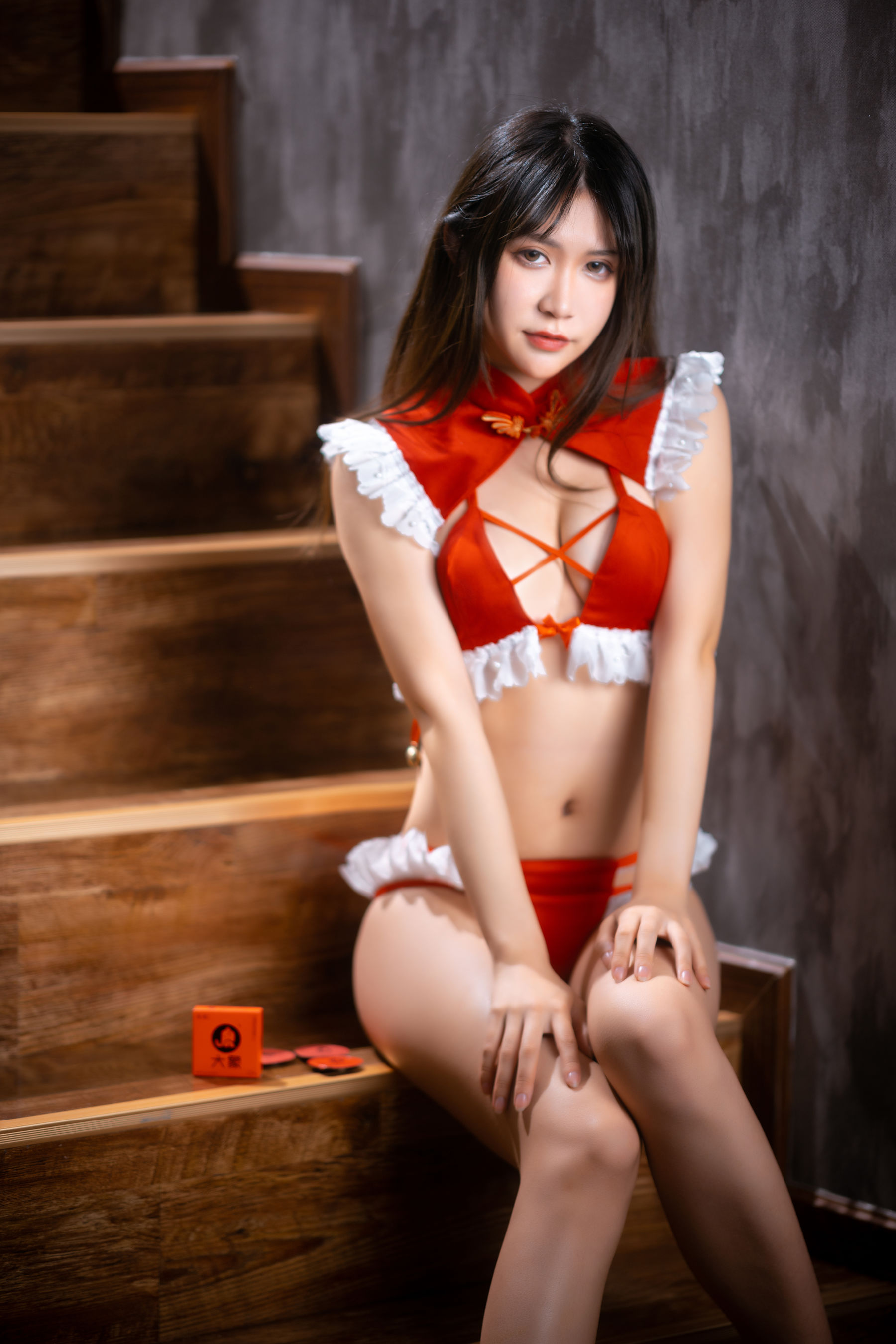 动漫博主阮邑_Fairy – 大象 红色 [30P]