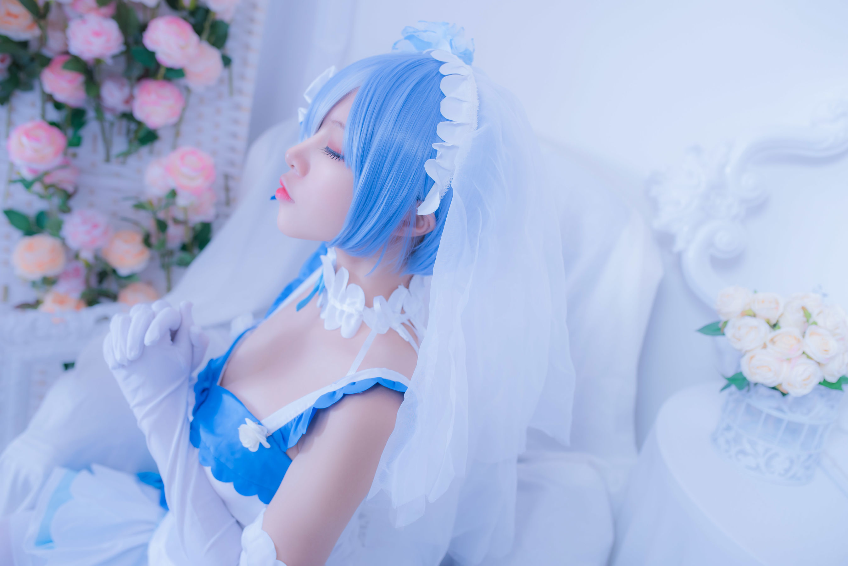 人气Coser二佐Nisa 雷姆花嫁 [33P]