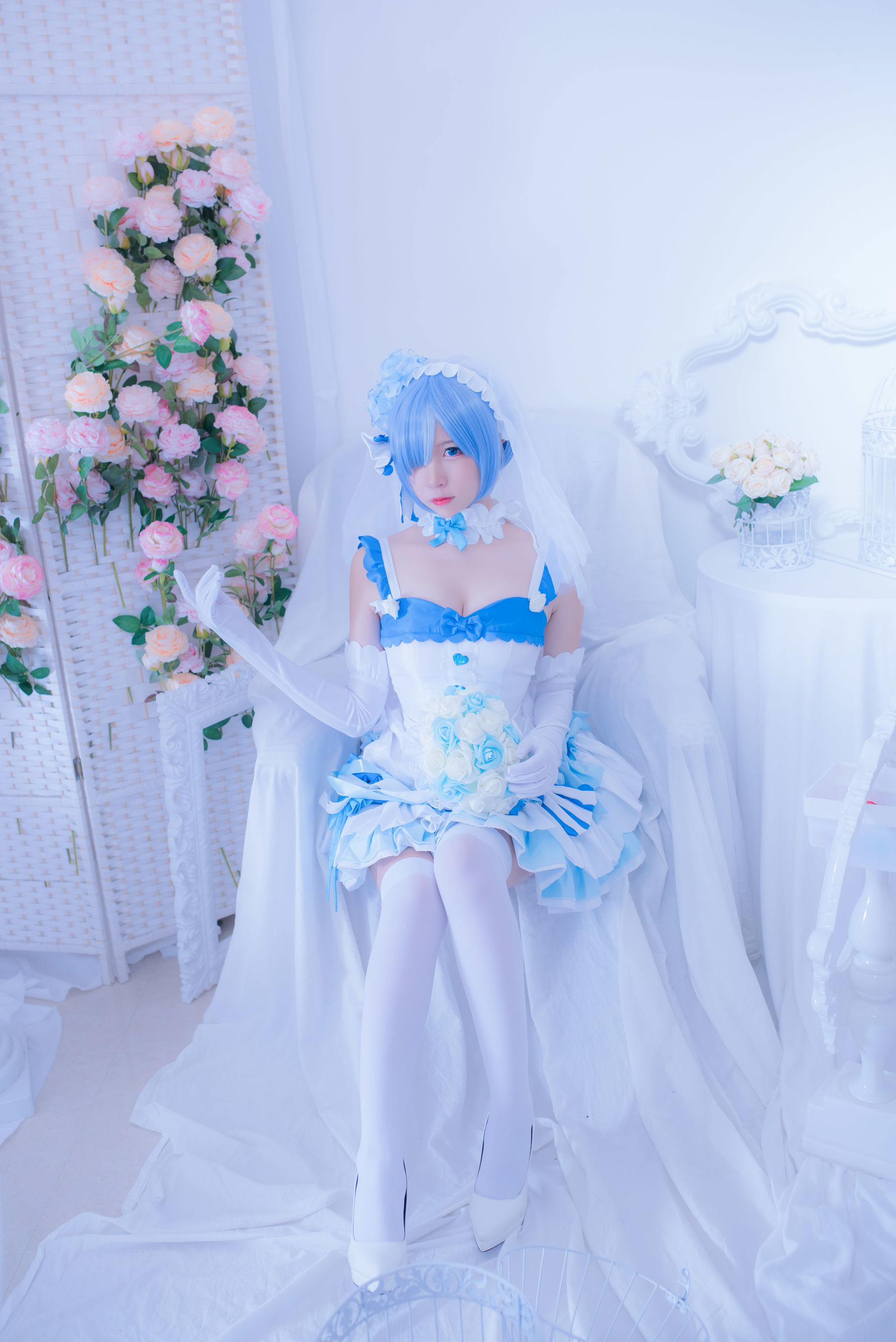 人气Coser二佐Nisa 雷姆花嫁 [33P]