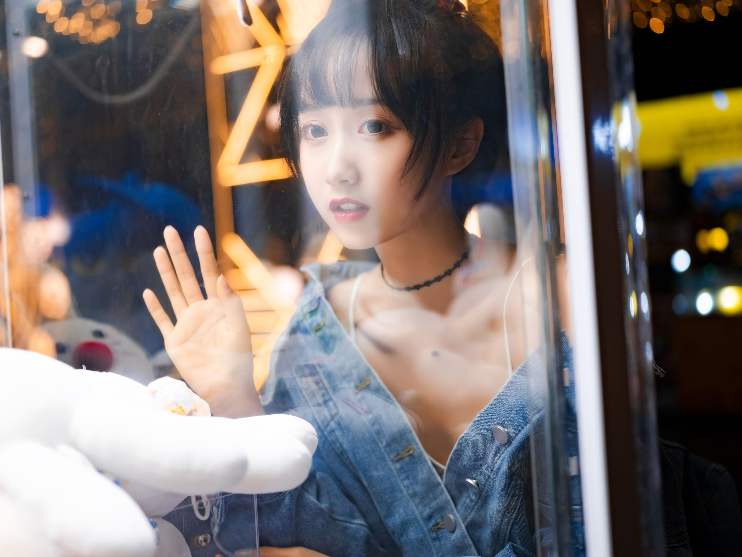 萌系小姐姐木绵绵OwO – 都市夜恋 [26P]