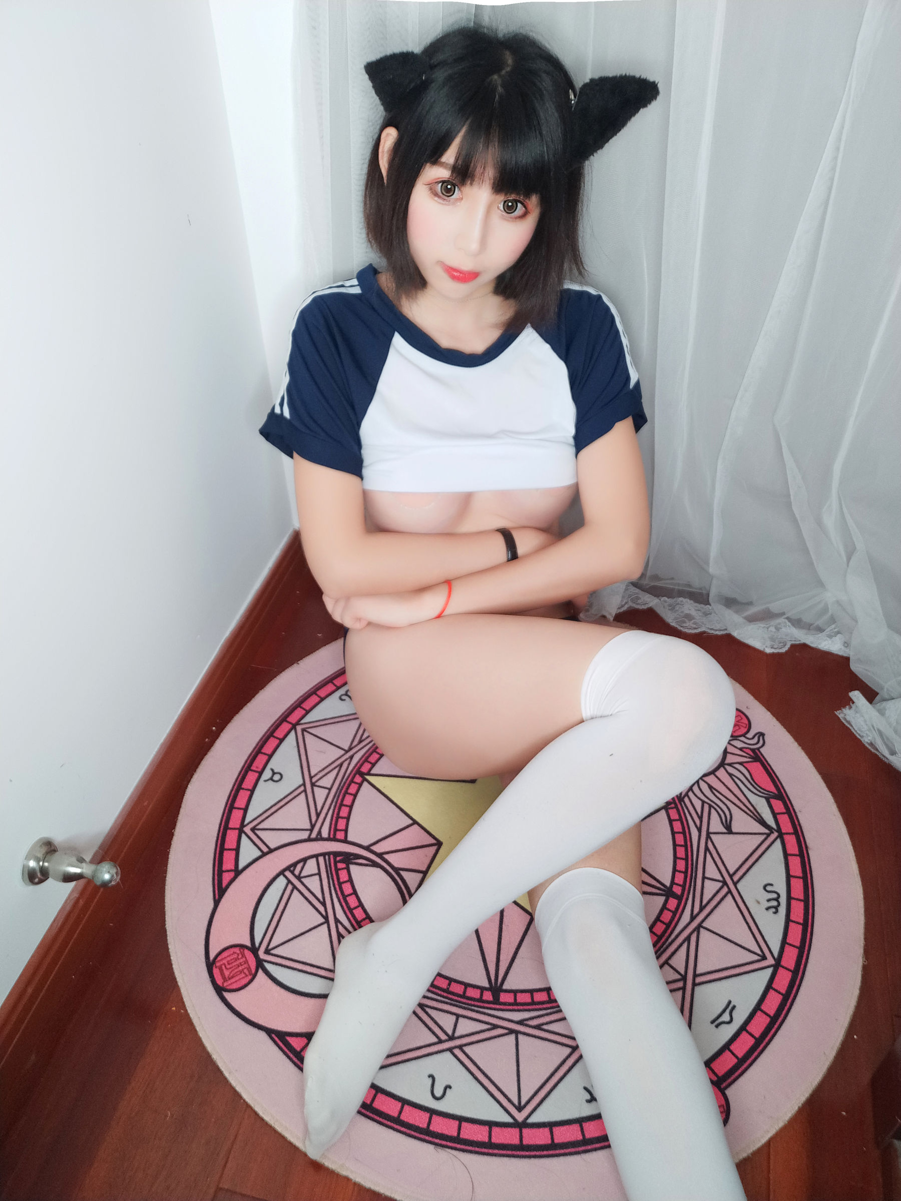 微博妹子小酥酱 – 体操服 [30P]