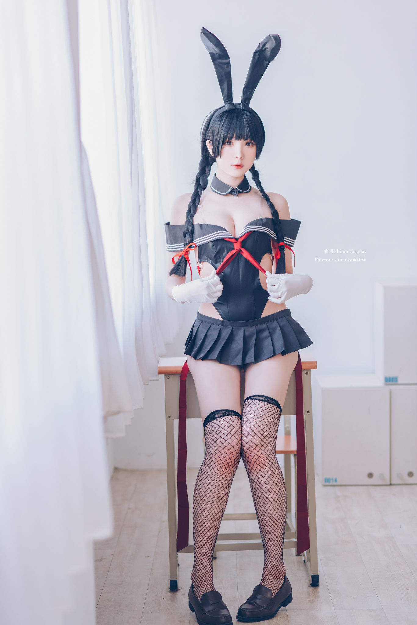 微博妹纸霜月shimo – 卯月桃子 水手服兔女郎 [19P]