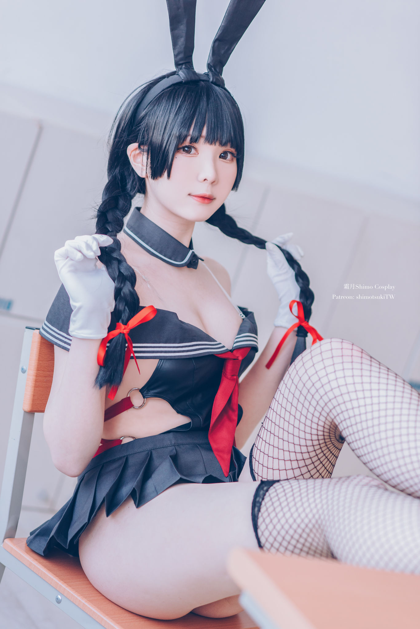 微博妹纸霜月shimo – 卯月桃子 水手服兔女郎 [19P]