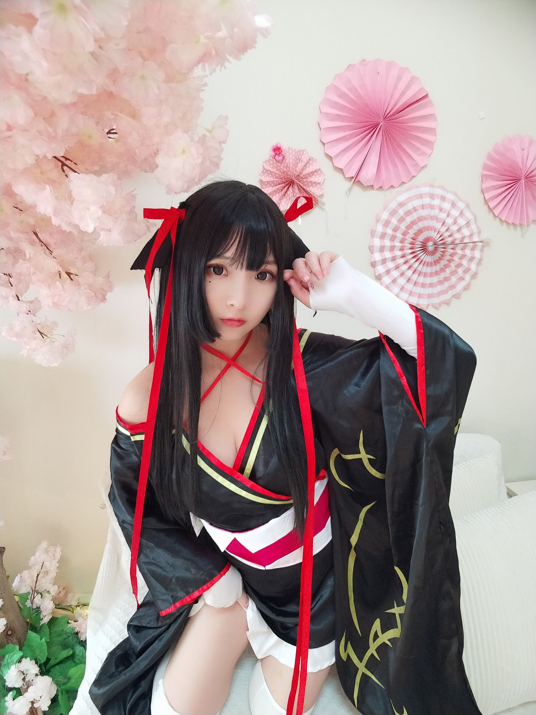 [Cosplay写真] 二次元美女古川kagura – 夜夜 [37P]