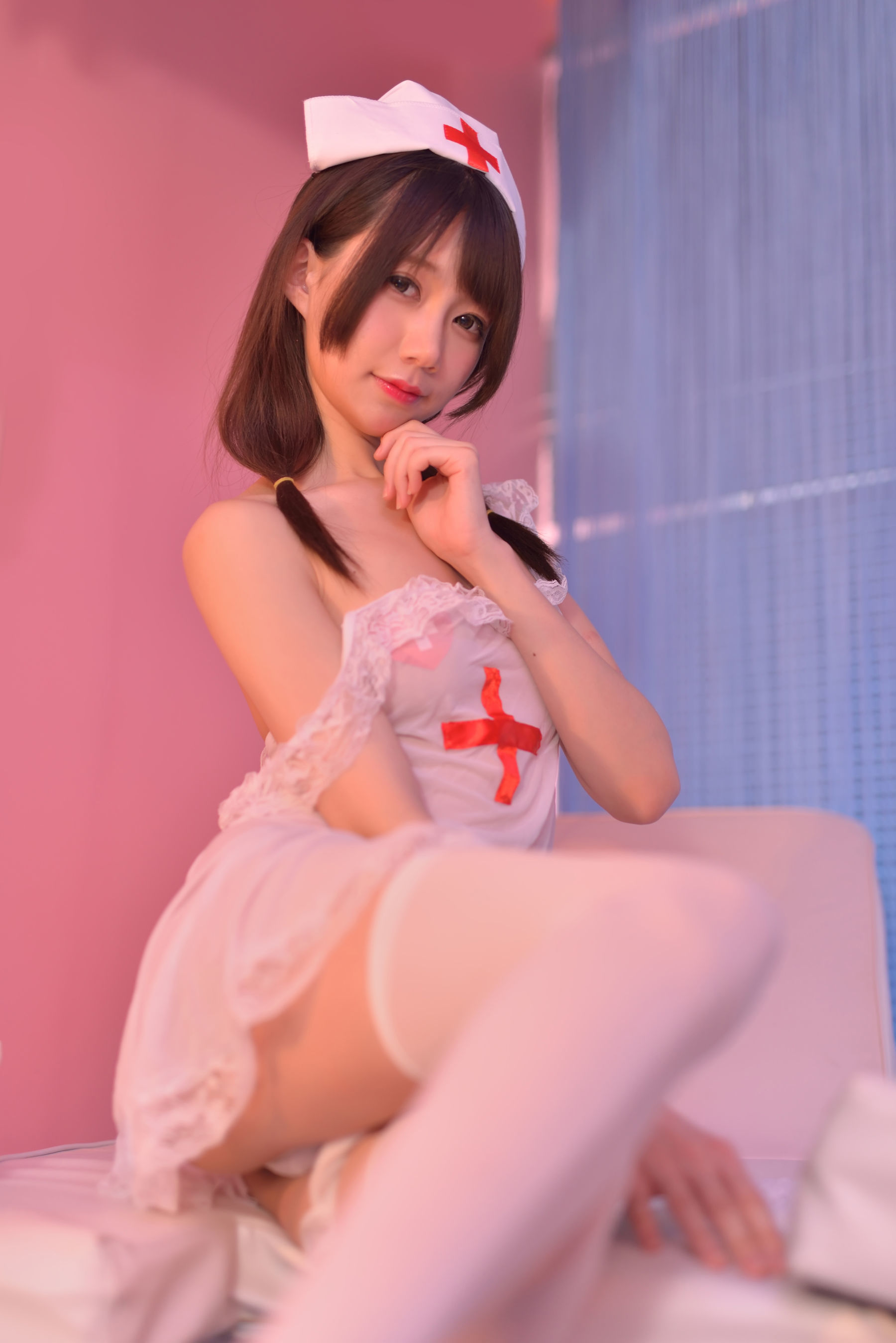 [萝莉COS] NAGISA魔物喵 VOL.04 性感看护师 [110P]