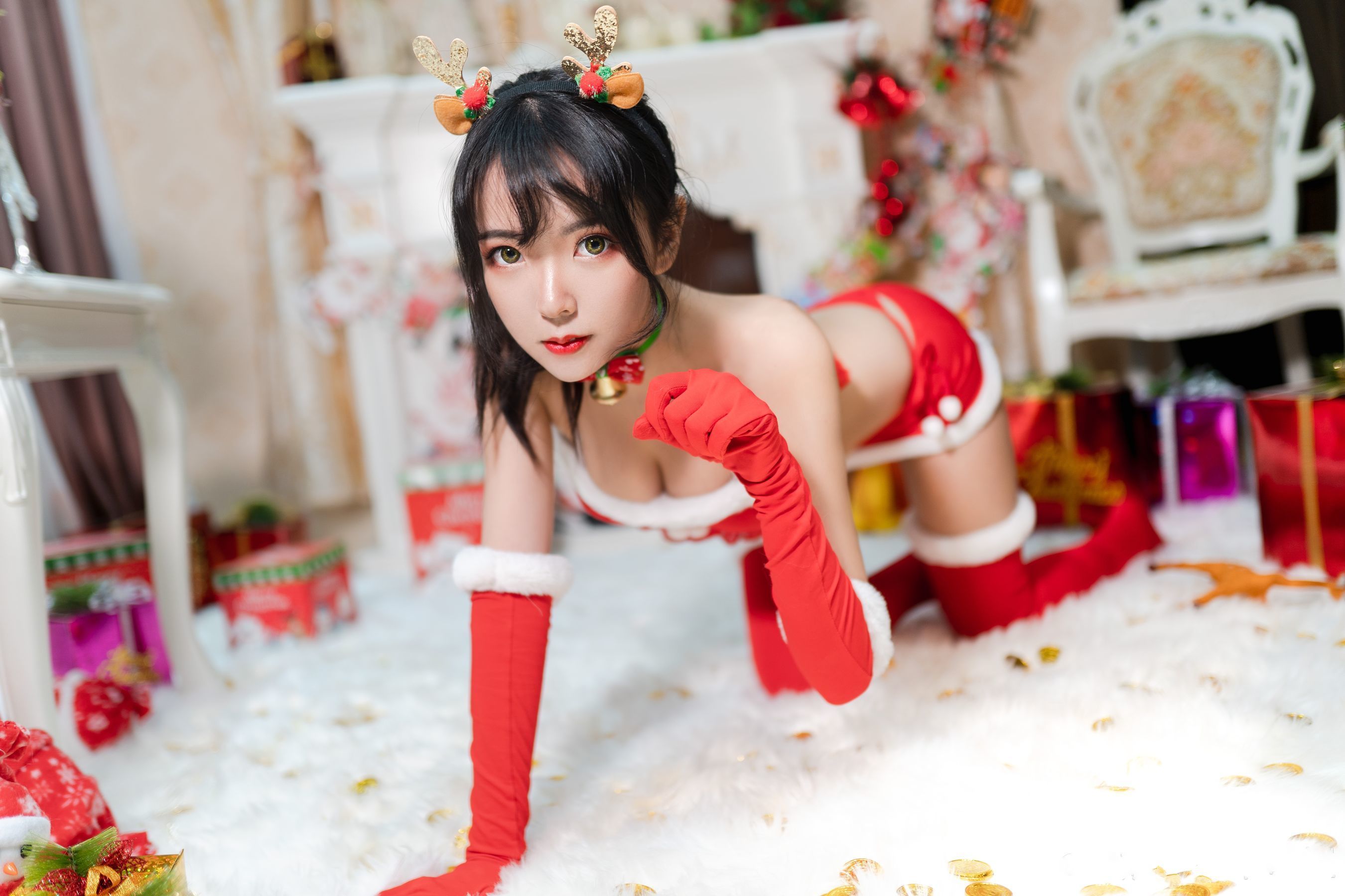 Coser小姐姐妍子坚不可摧 圣诞礼物 [9P]