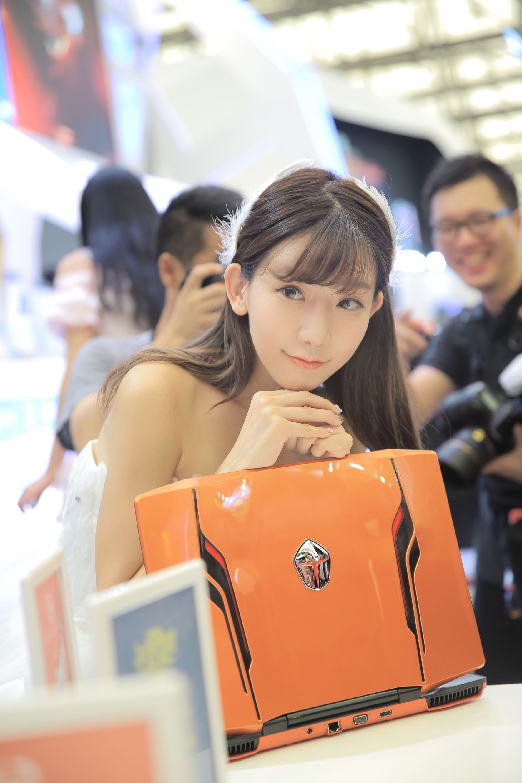 网红嫩模陈潇《个人生活照、微博美照图片》第3部 写真合集 [100P]