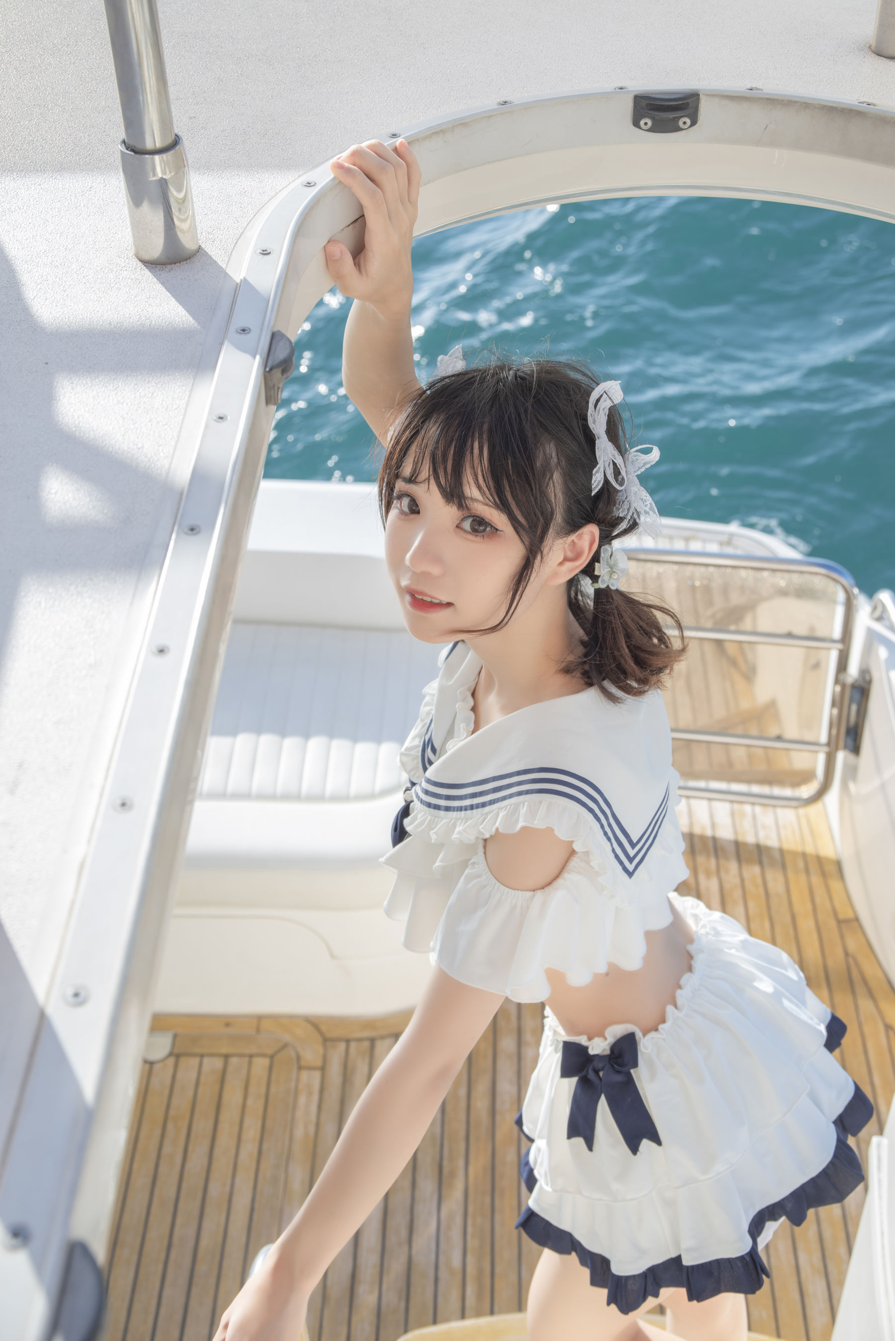 花柒Hana – 三亚熊之海军风泳装 [12P]