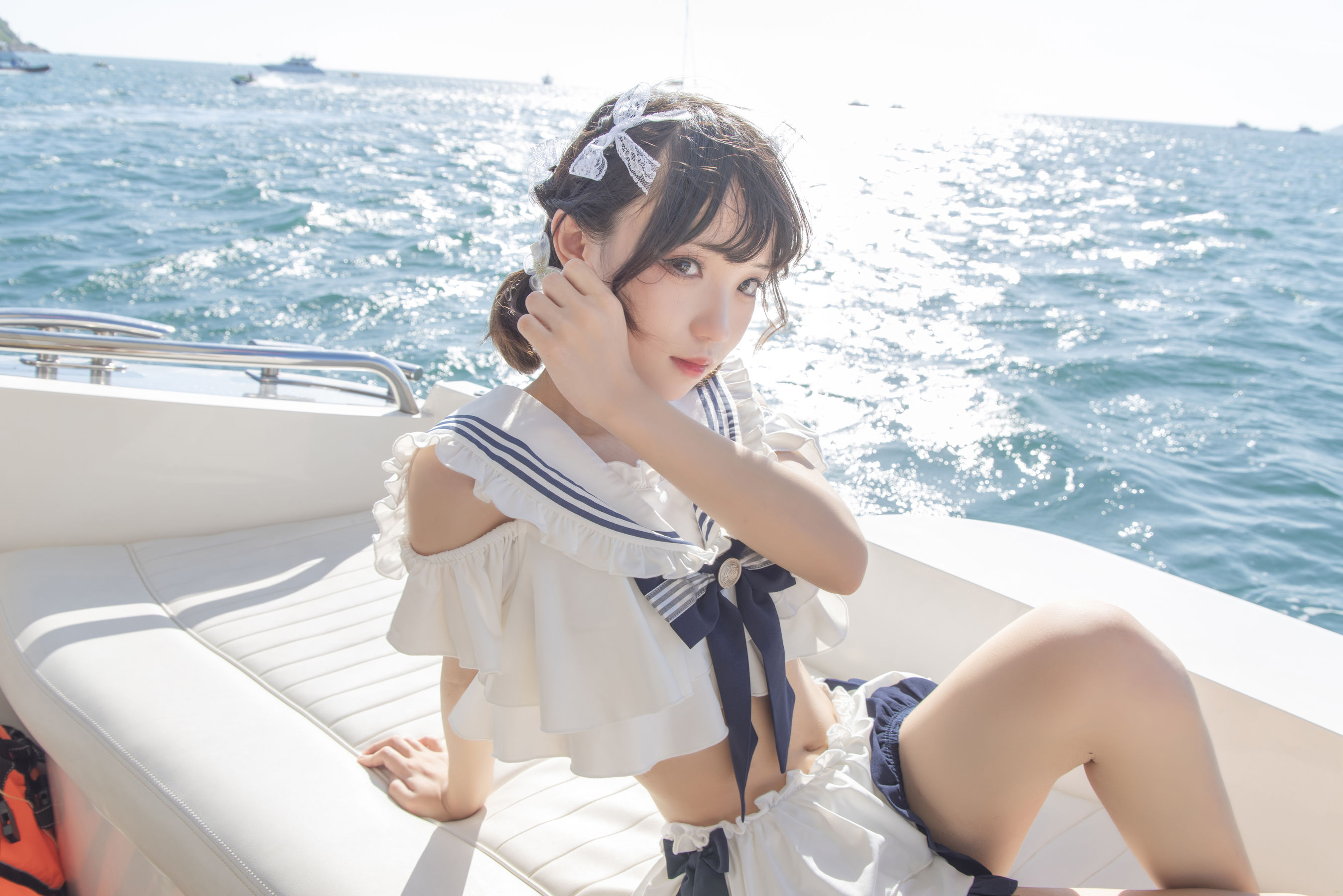花柒Hana – 三亚熊之海军风泳装 [12P]