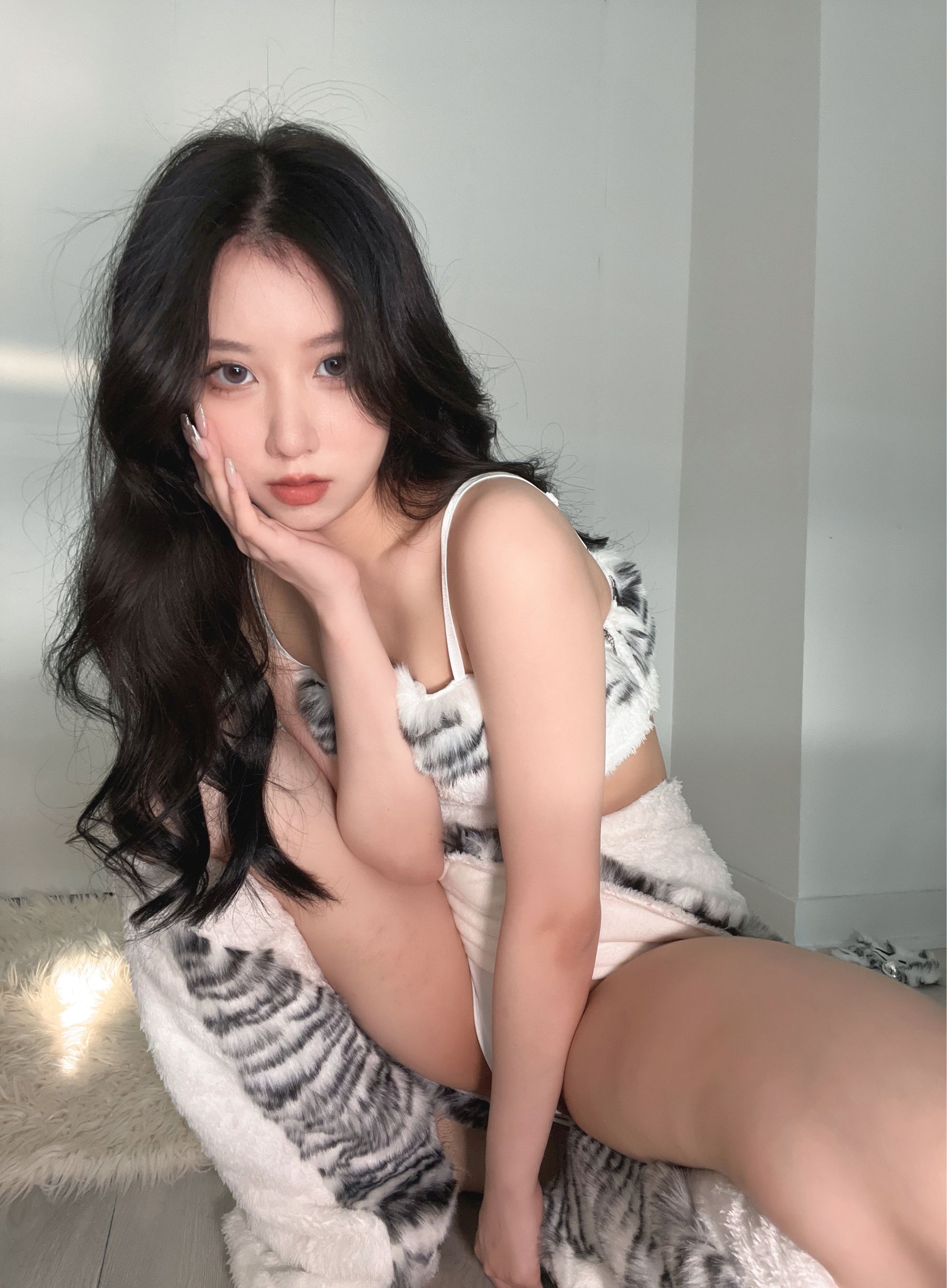 动漫博主果咩酱w – 小老虎 [45P]
