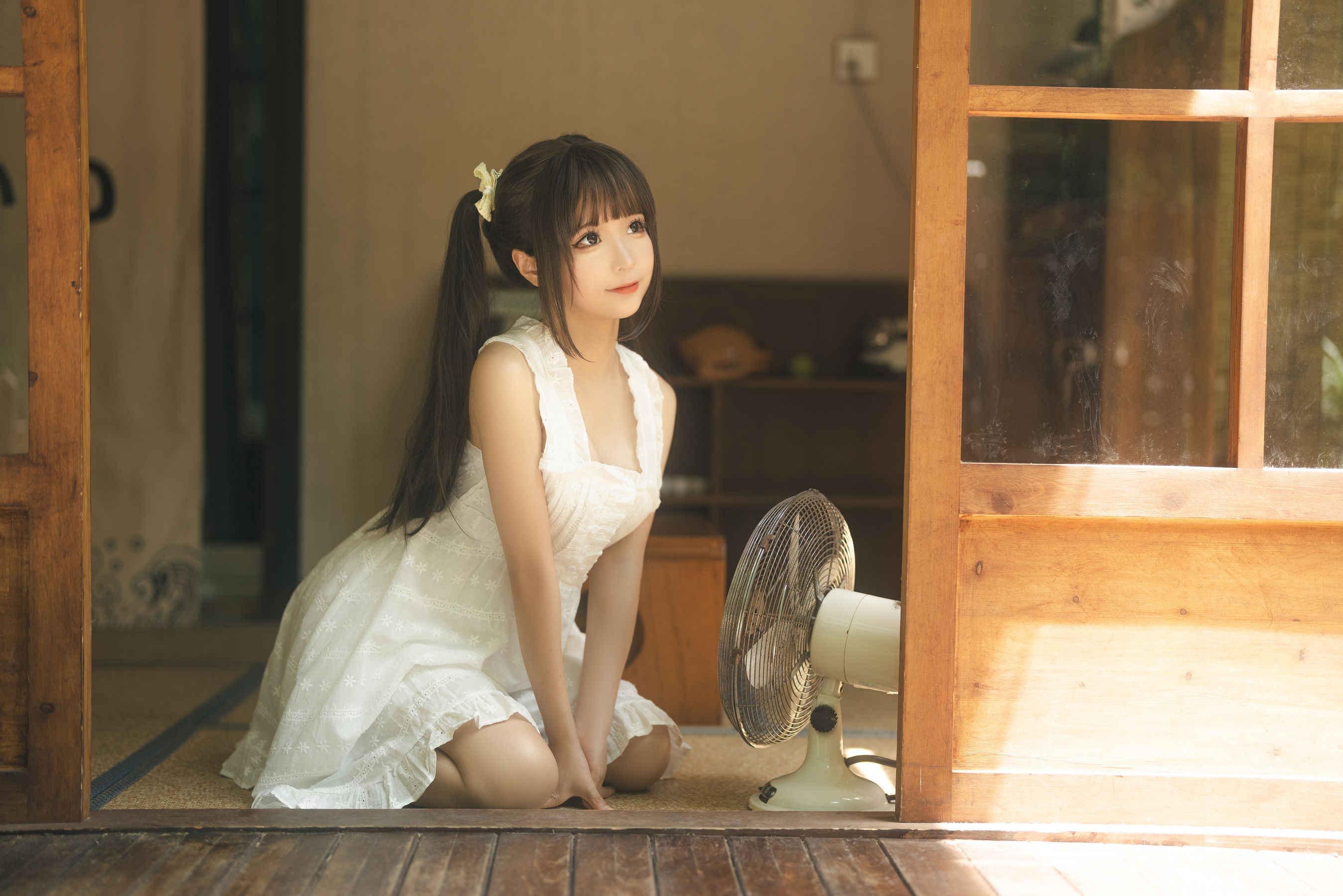 动漫博主蠢沫沫 – 白吊带 [112P]