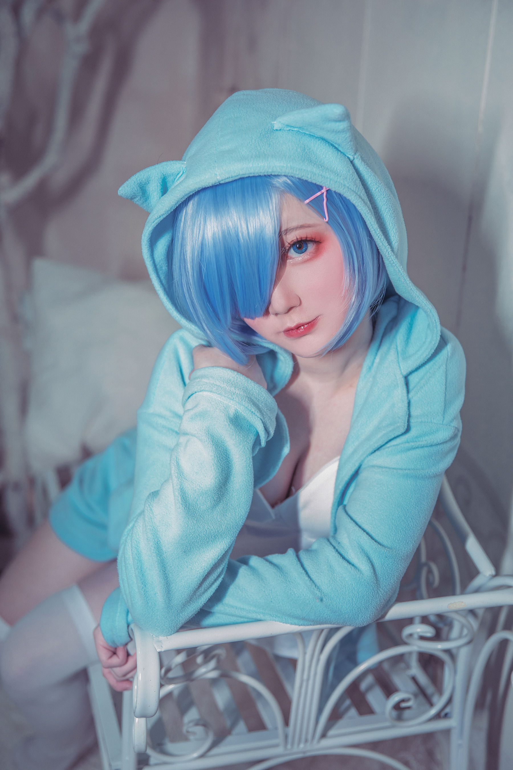[Cosplay写真] 动漫博主弦音sic – RE从零开始的异世界生活 蕾姆猫咪睡衣 [9P]