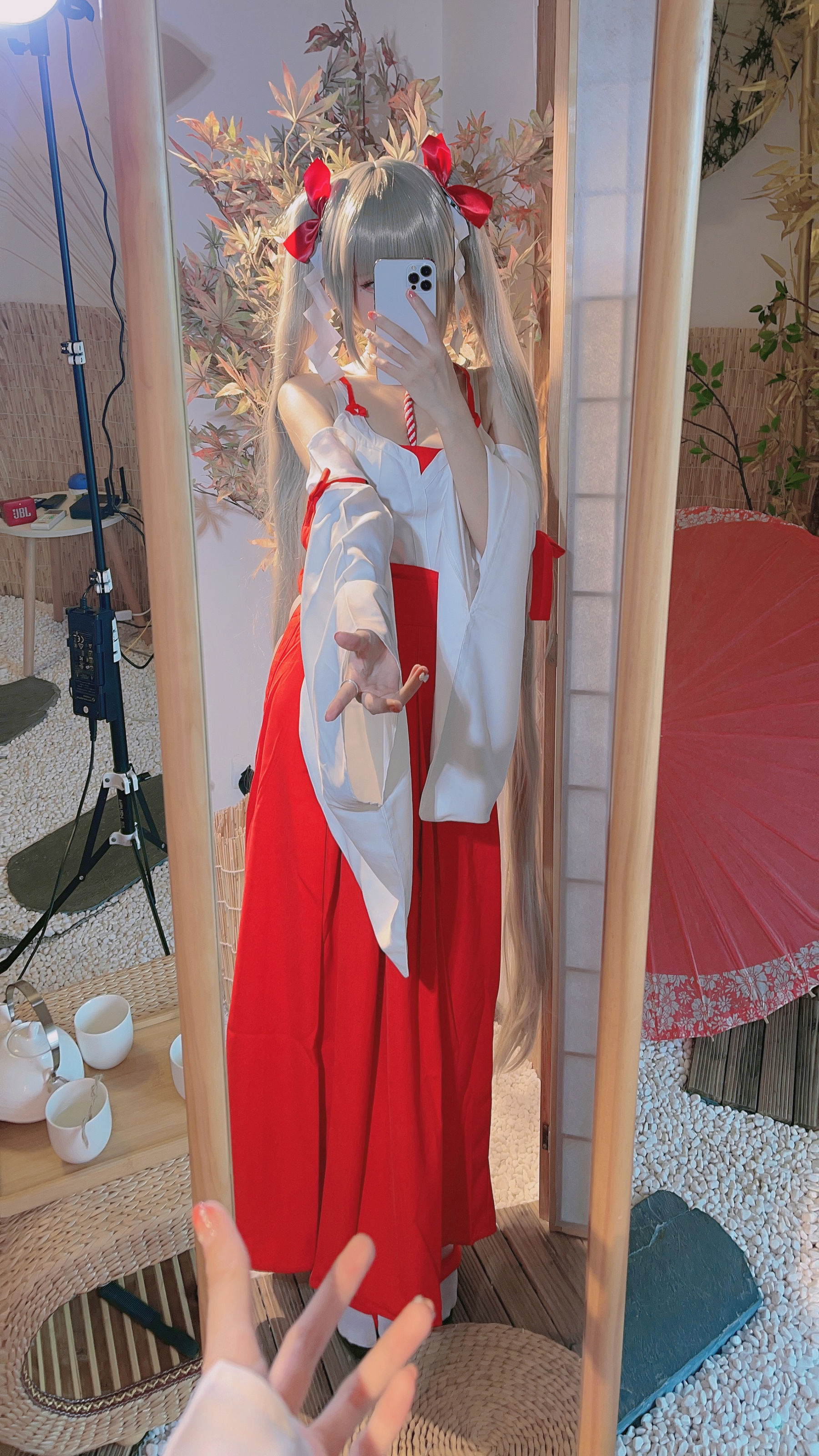 miko酱ww – 可畏巫女 [23P]