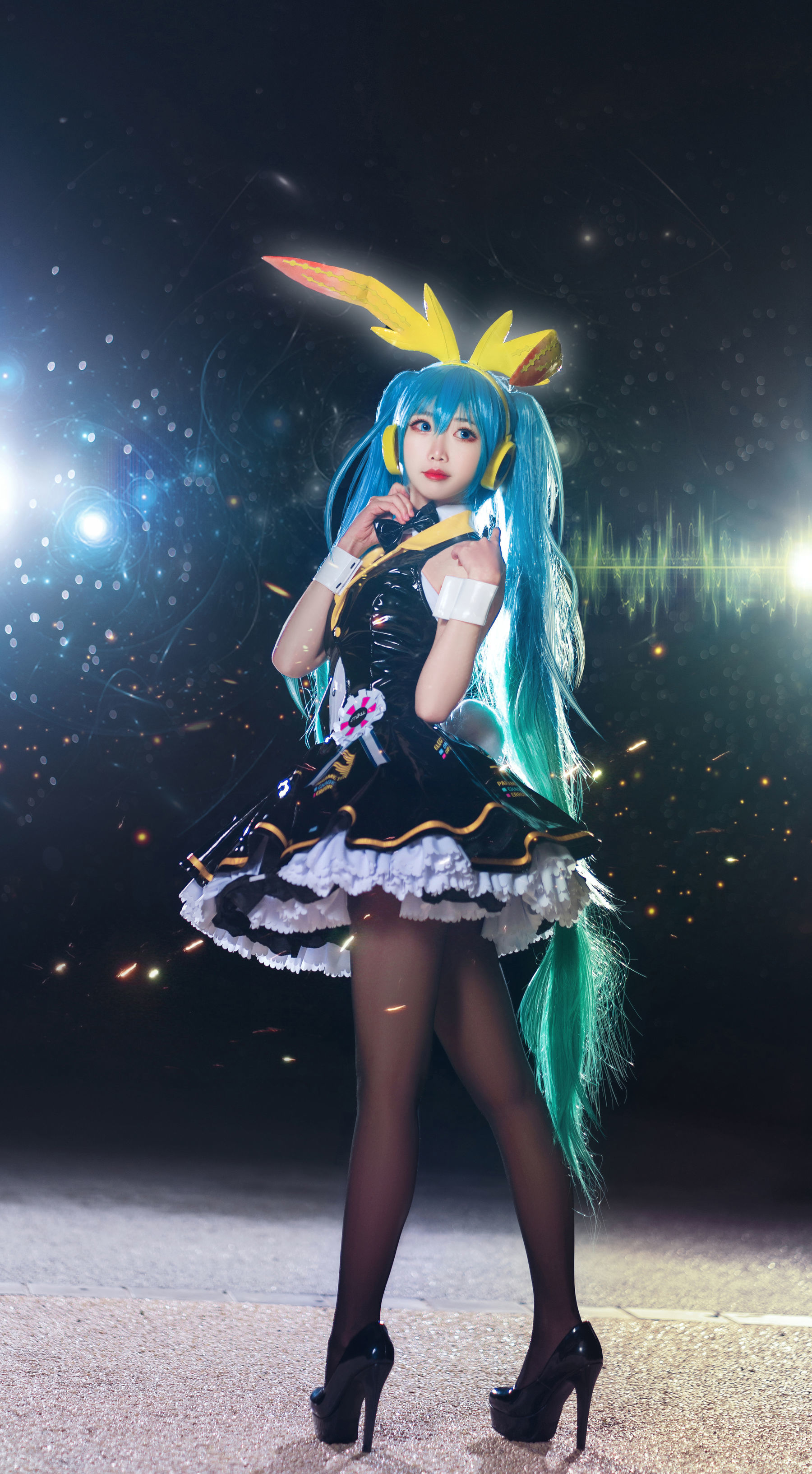 [萝莉COS] 面饼仙儿 – 初音Miku [19P]