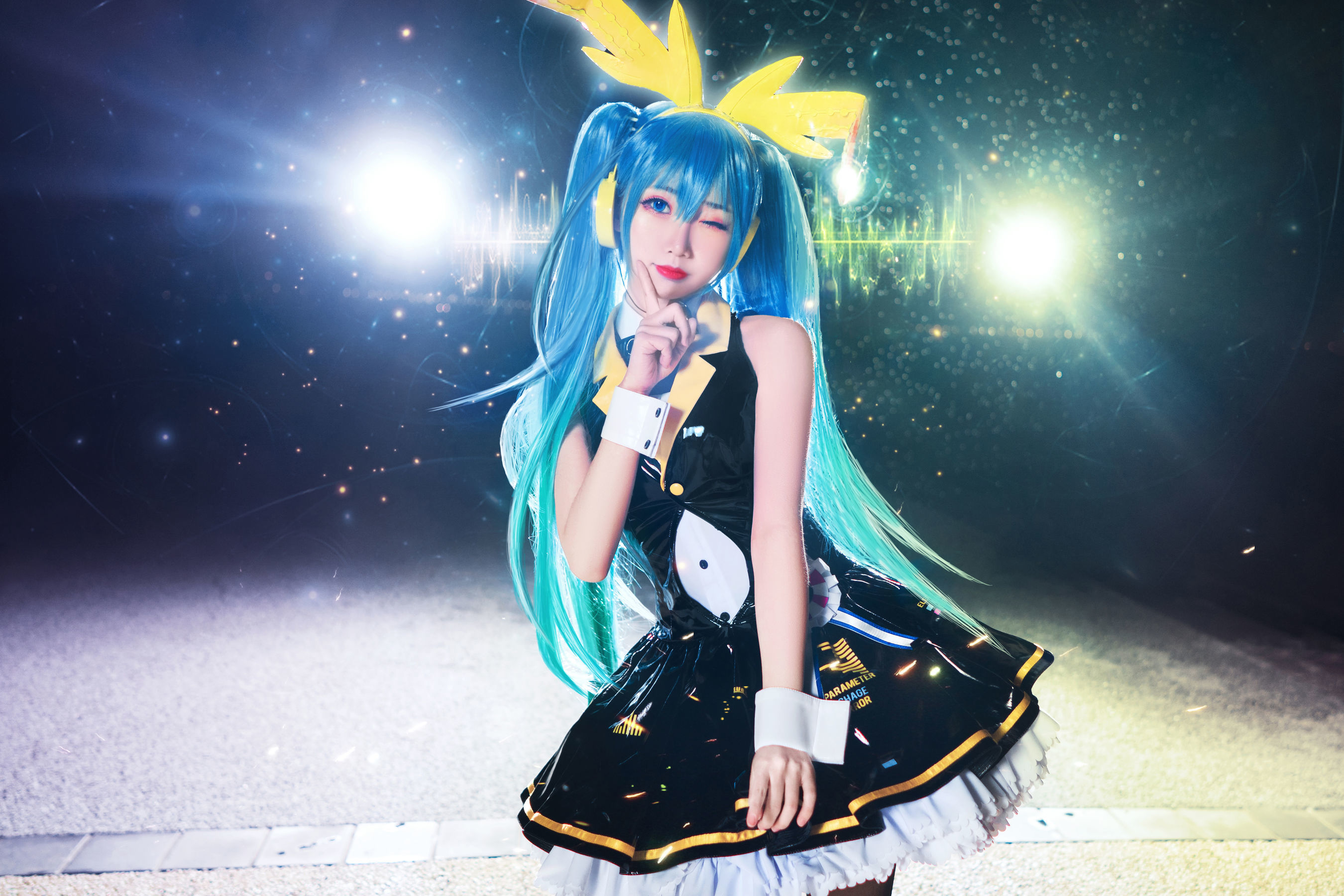 [萝莉COS] 面饼仙儿 – 初音Miku [19P]
