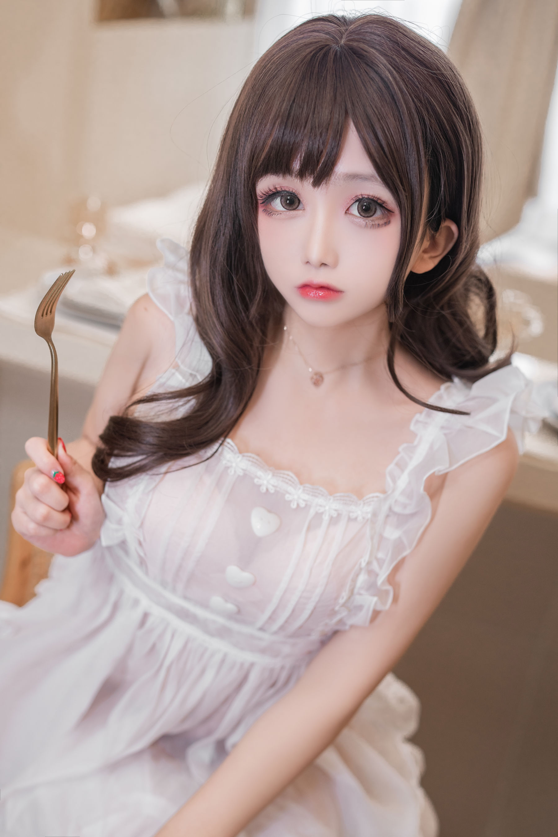 Cosplay日奈娇 – 围裙人妻 [57P]