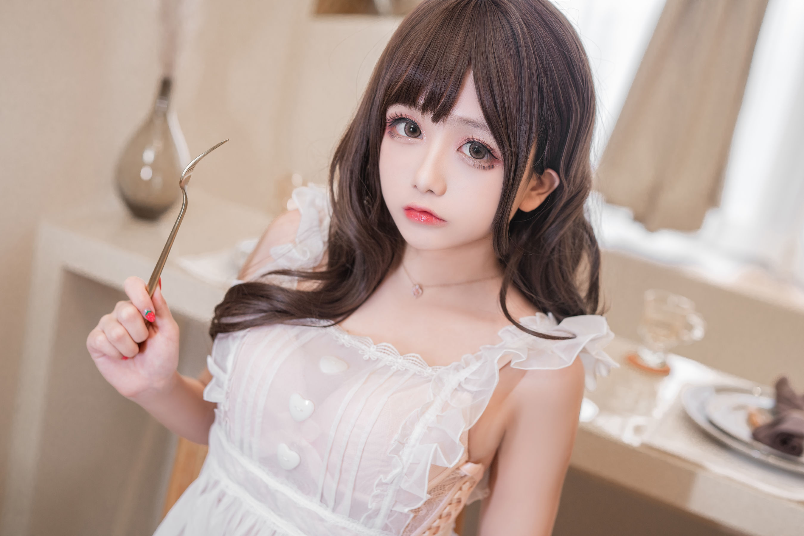 Cosplay日奈娇 – 围裙人妻 [57P]
