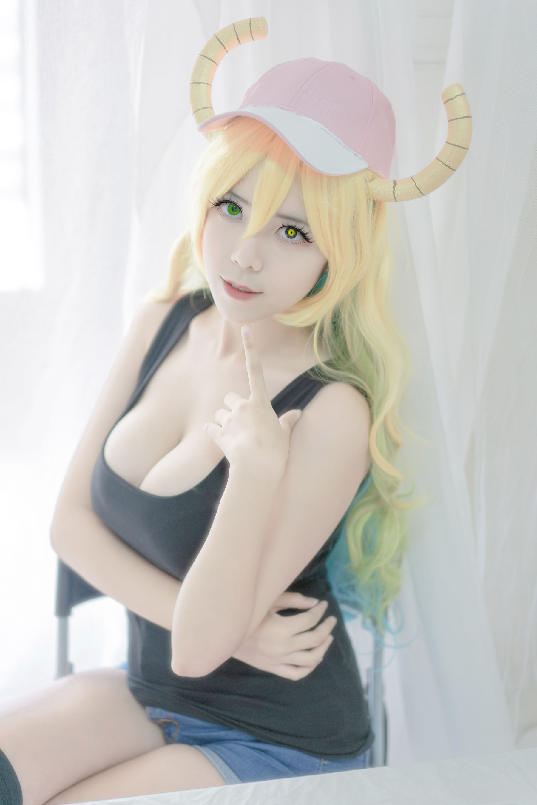 [Cosplay写真] 塔塔_Lo1iTa – 一号写真本 [40P]