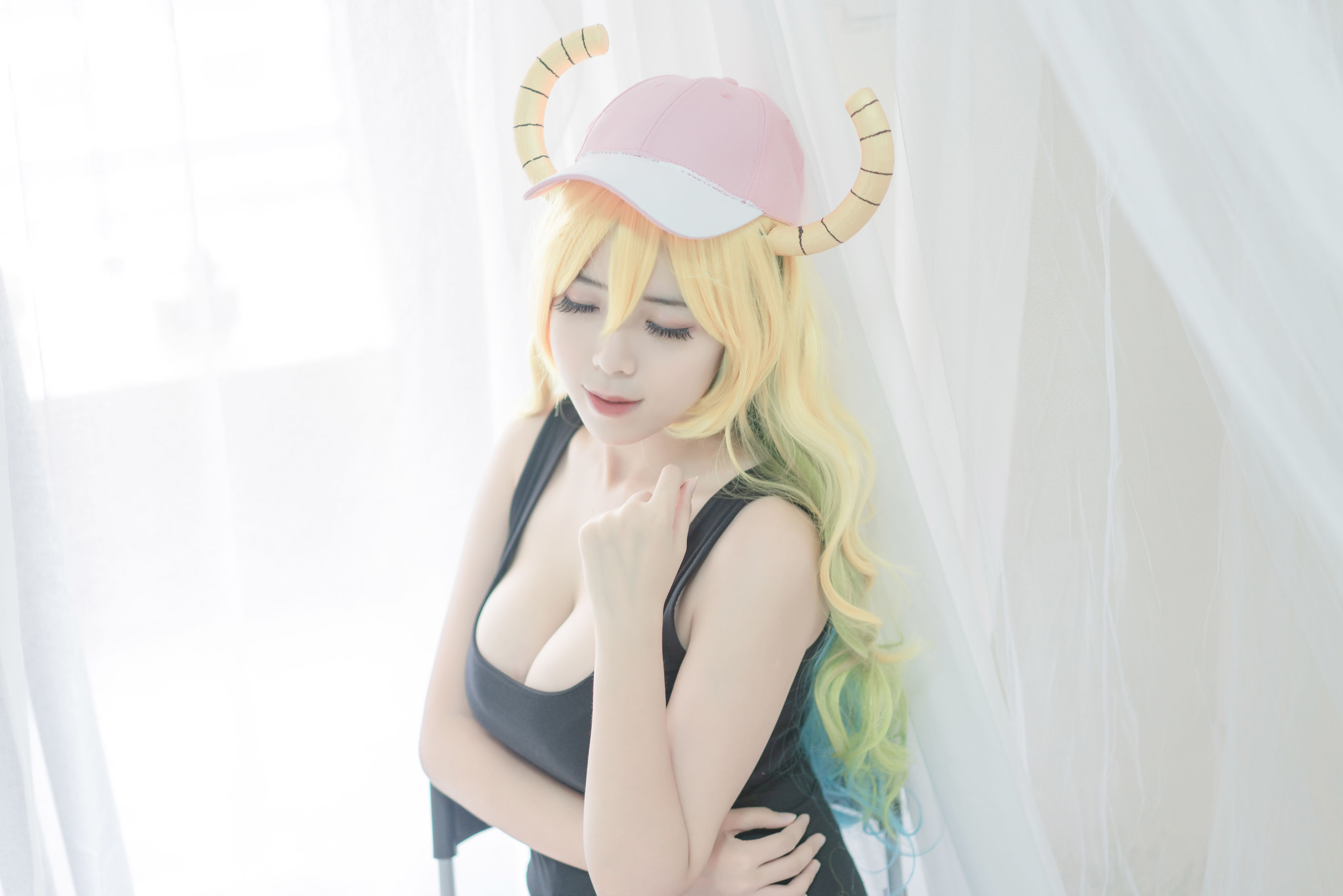 [Cosplay写真] 塔塔_Lo1iTa – 一号写真本 [40P]