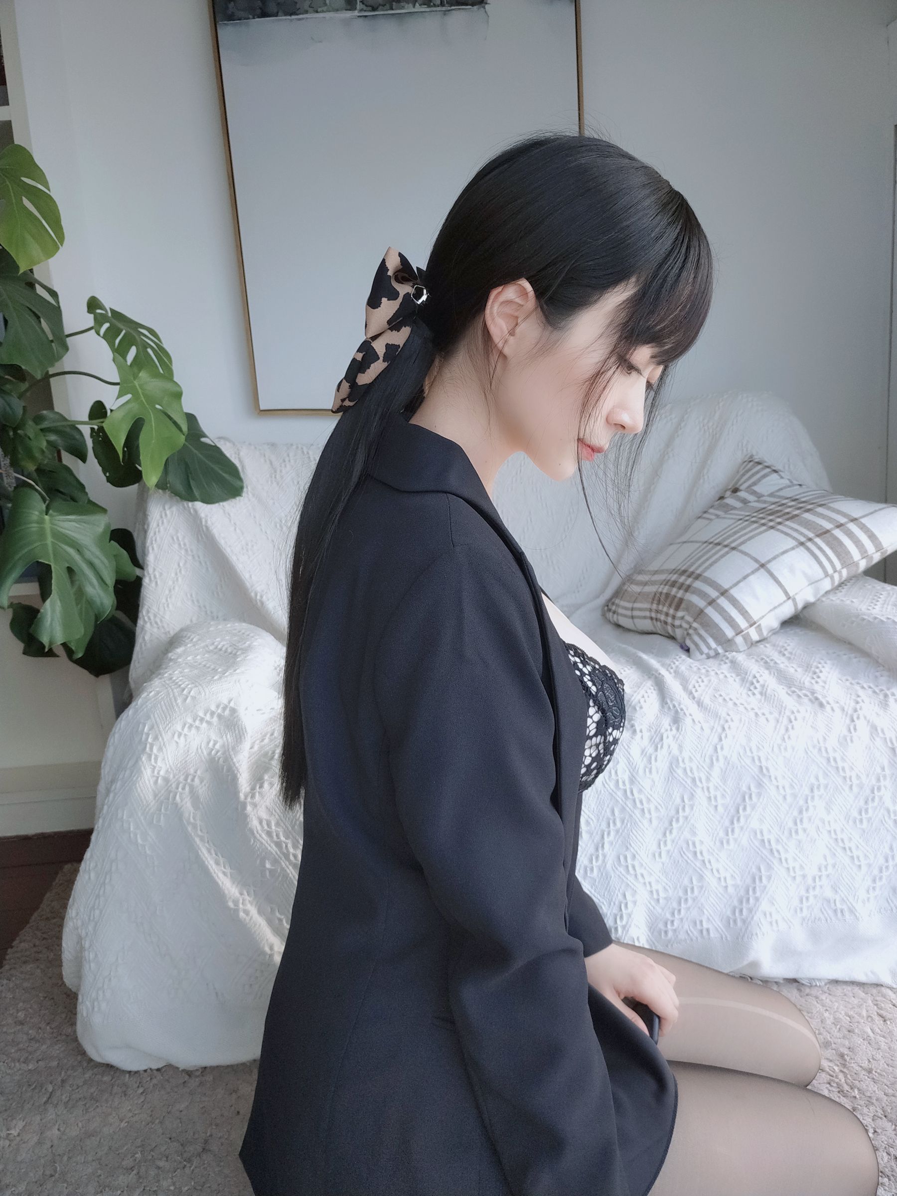 Coser小姐姐白银 – 西服 [70P]
