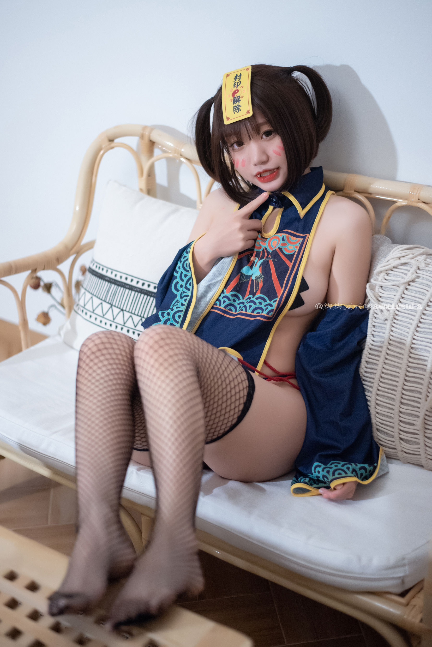 动漫博主柒柒要乖哦 – 小僵尸 [45P]
