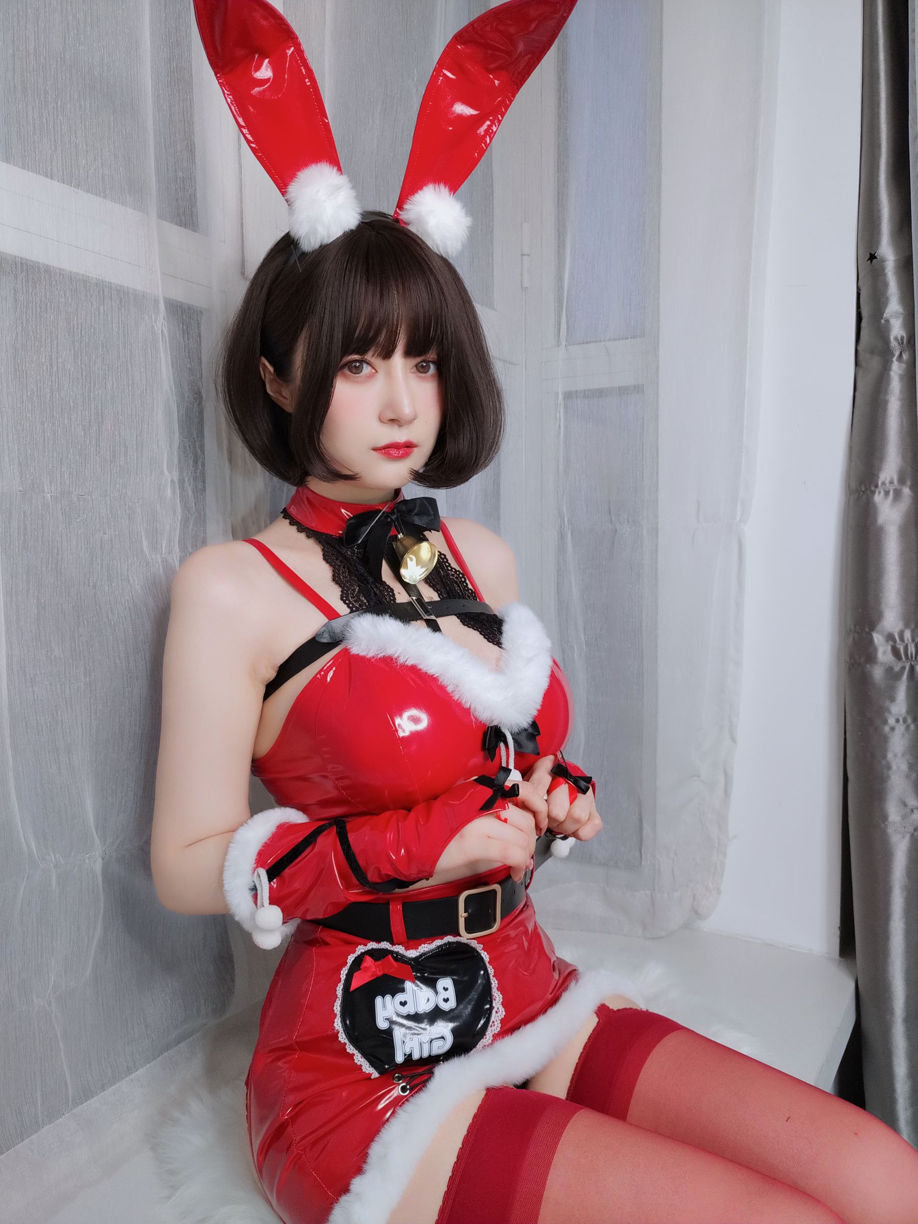 Coser小姐姐白银 – Christmas Bunny [75P]