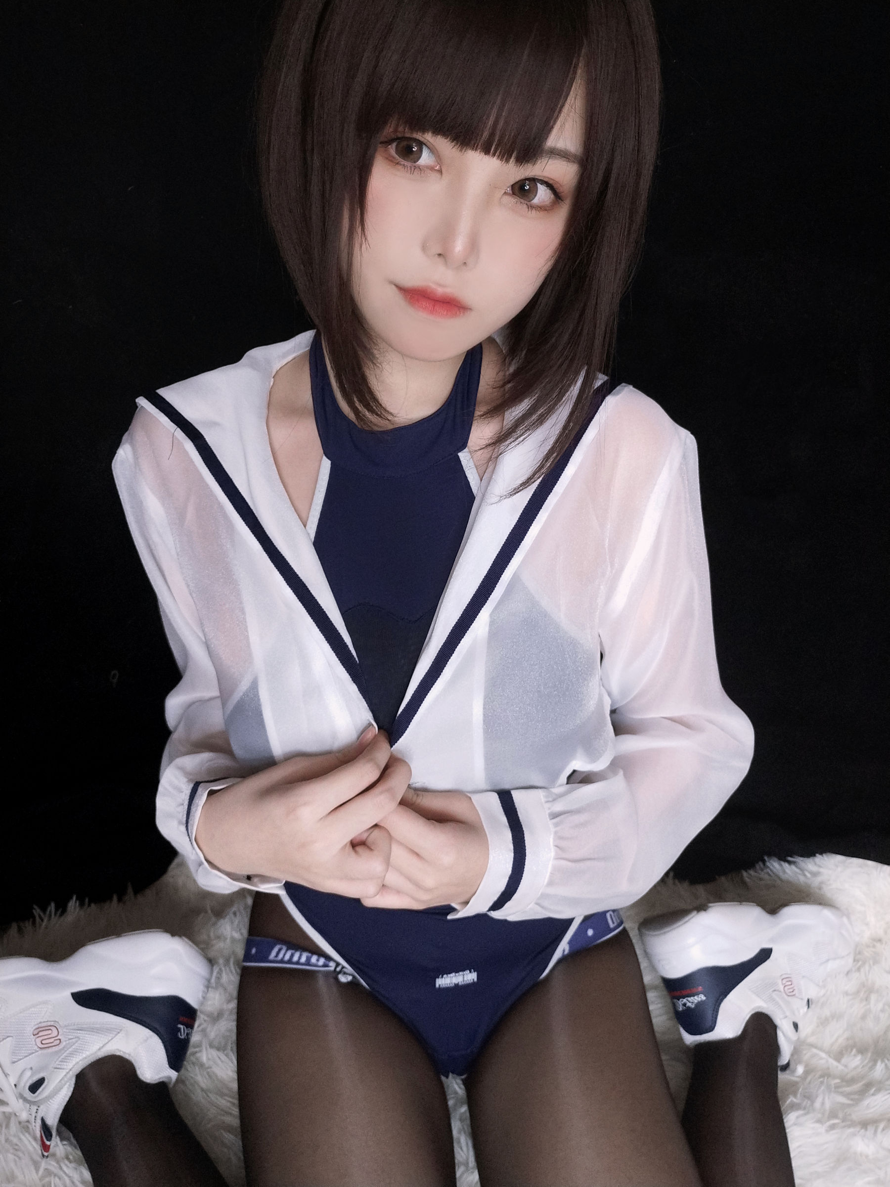 萌系小姐姐蜜汁猫裘 – 水着 [34P]