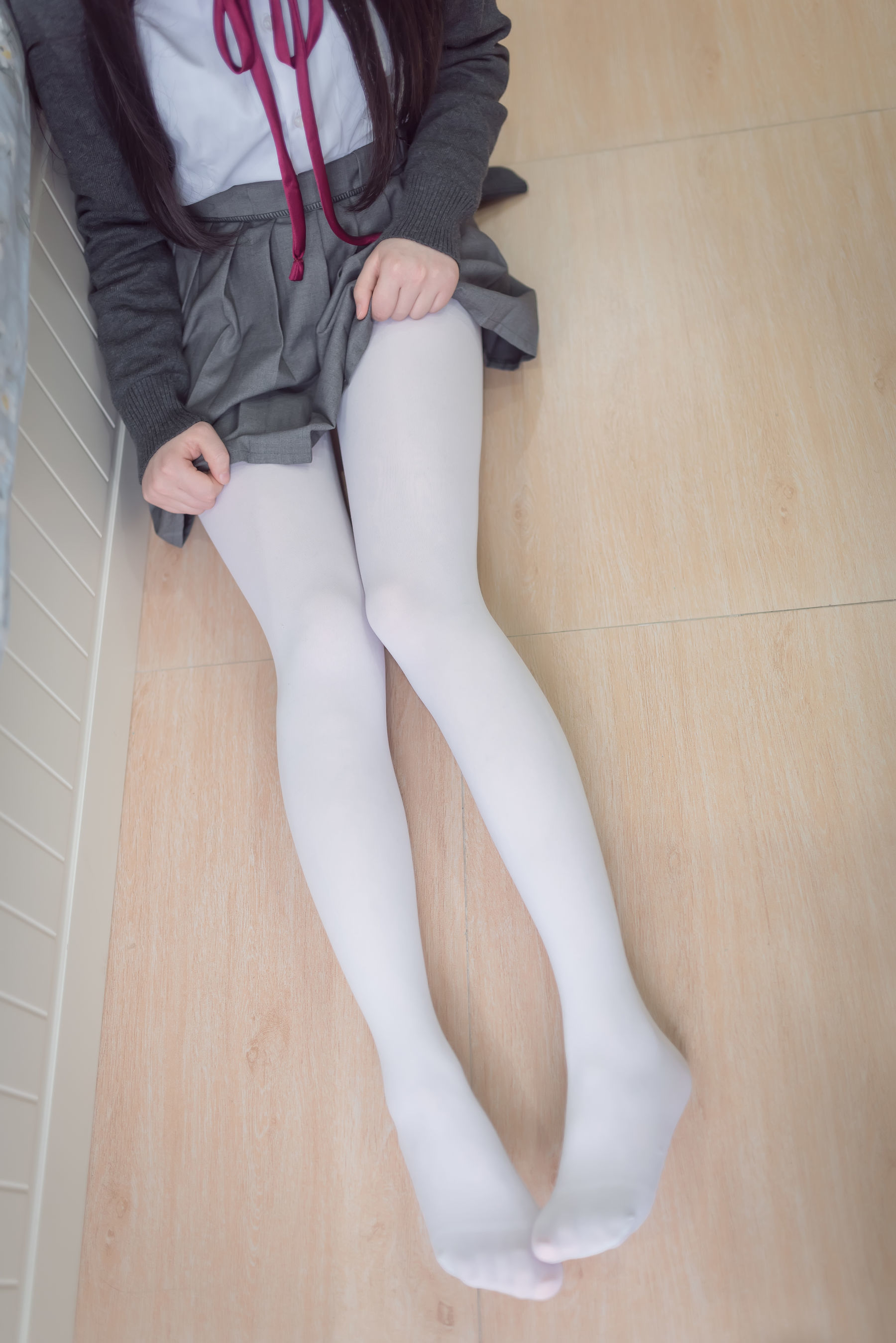 [萝莉COS] 雪琪 – JK白丝 [46P]
