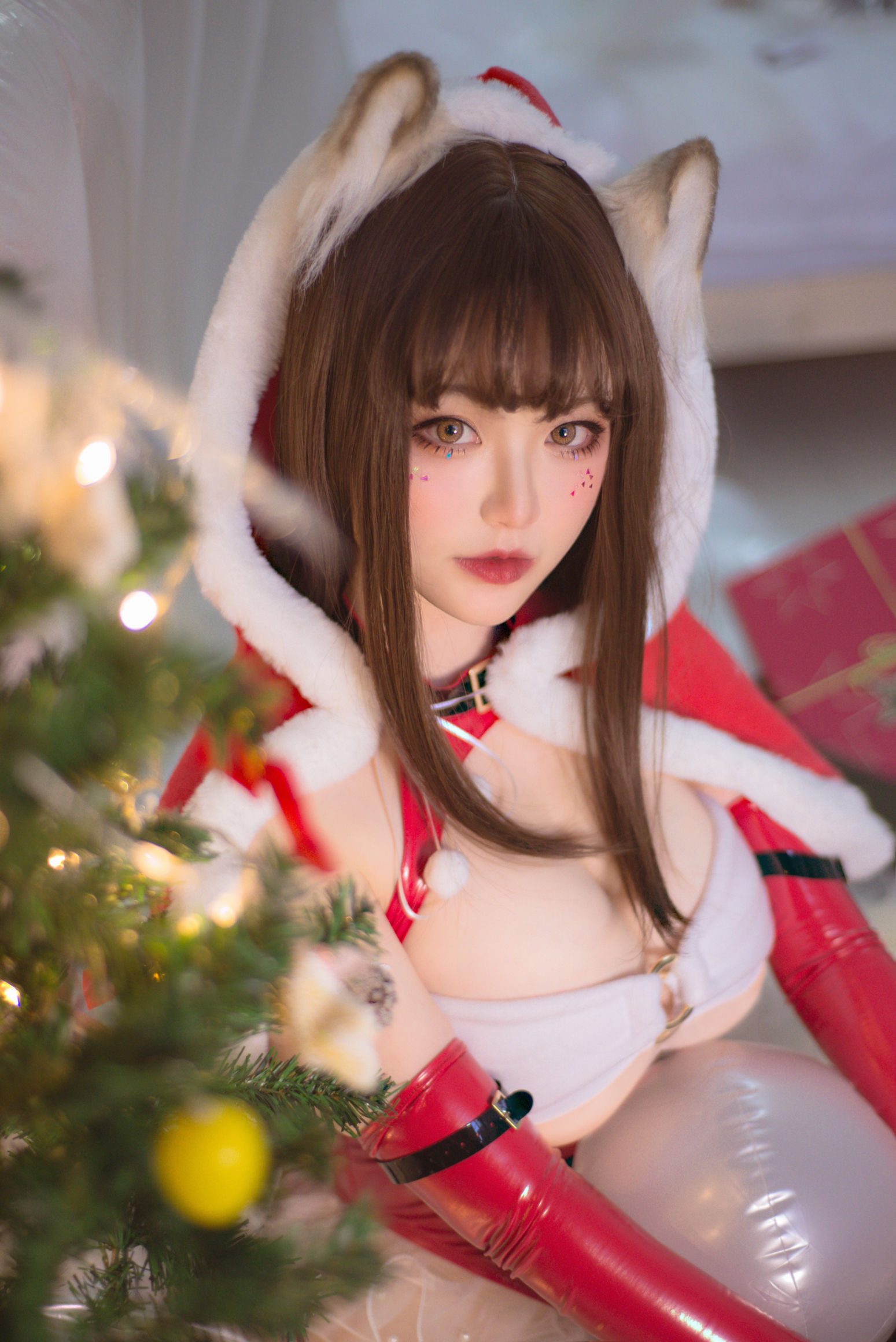 佳奈喵 – 雪夜锦礼 [25P]