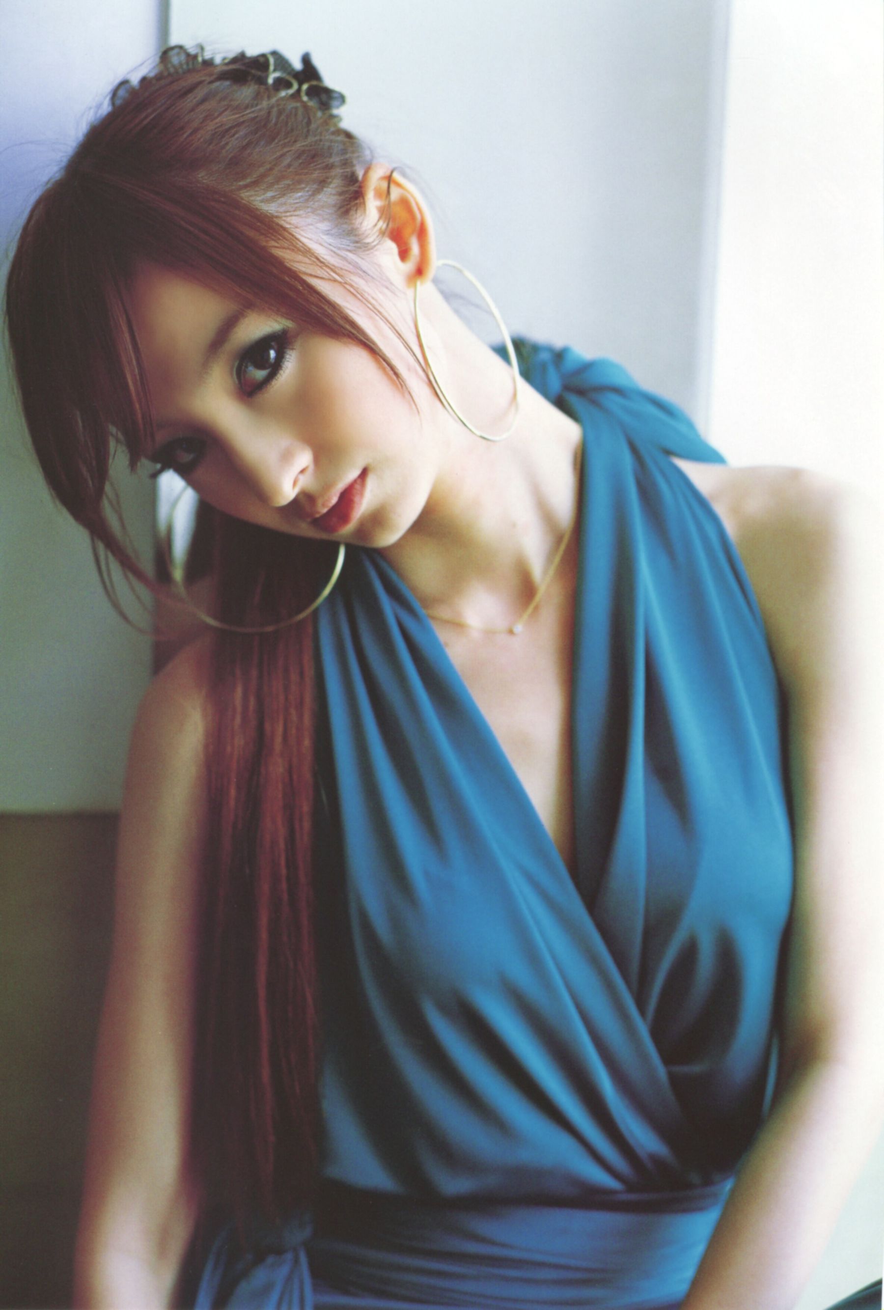 篠田麻里子 Mariko Shinoda《Pendulum》 [92P]