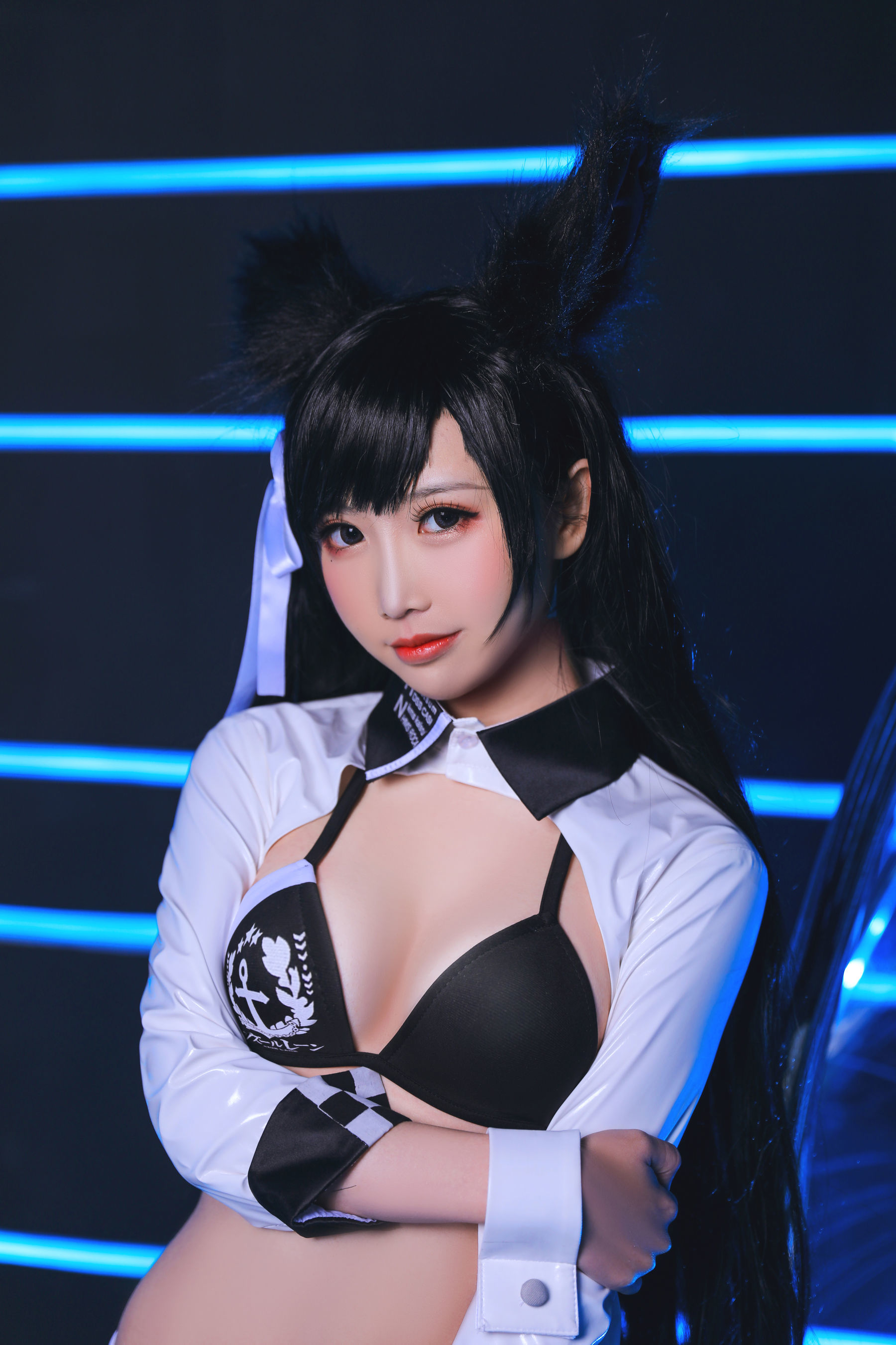 [萝莉COS] 面饼仙儿 – 爱宕赛车娘 [17P]