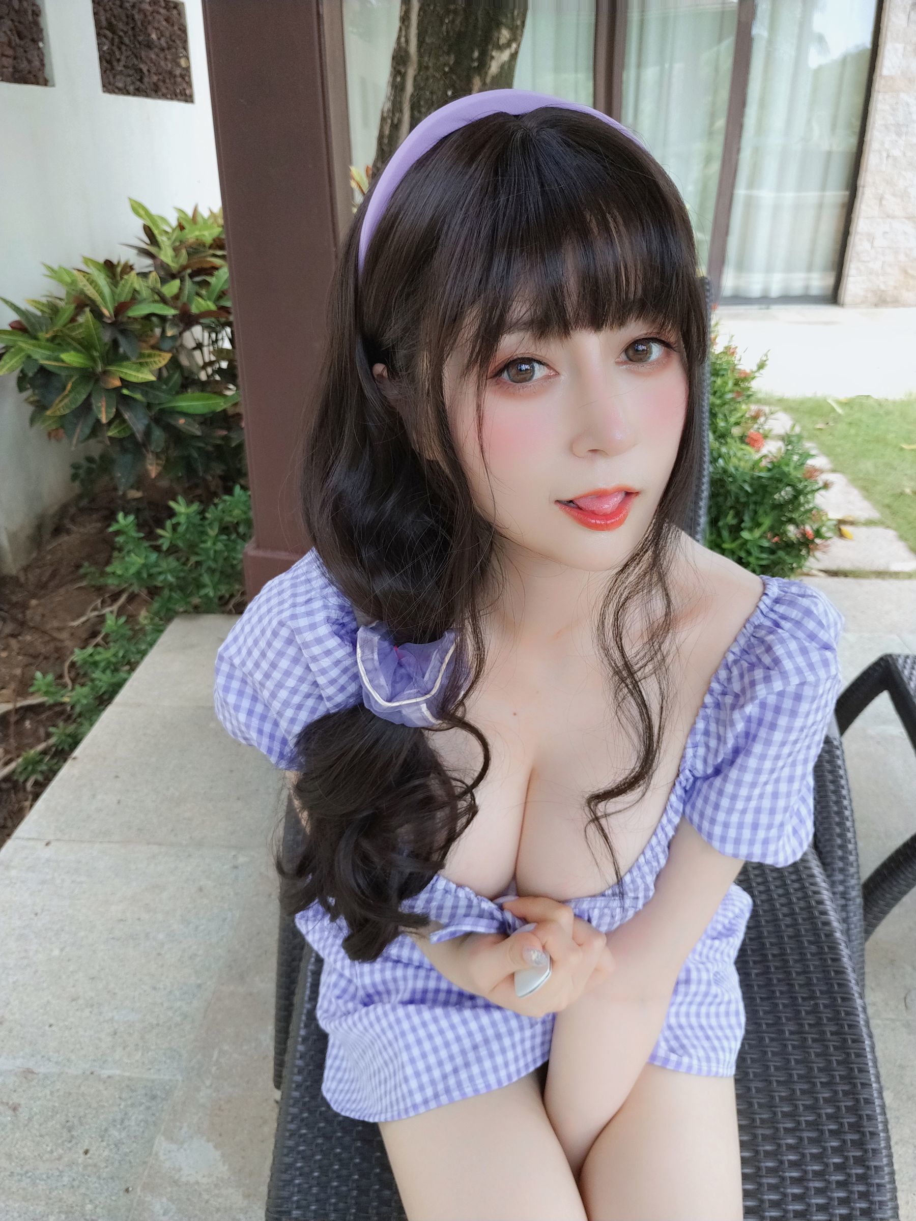 Coser小姐姐白银 – 夏日的格子连衣裙 [85P]