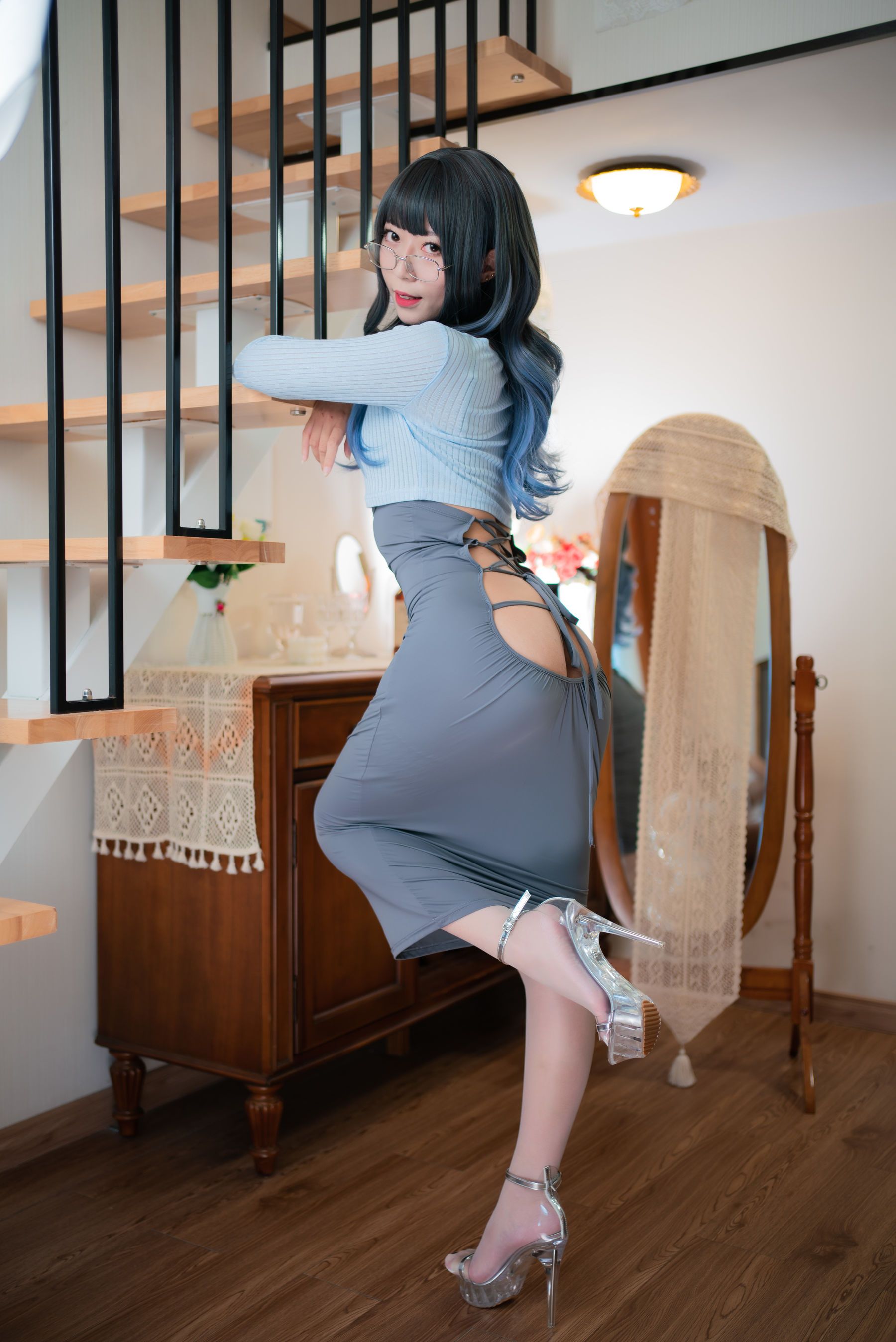 动漫博主Money冷冷 – 吉他少女 [120P]
