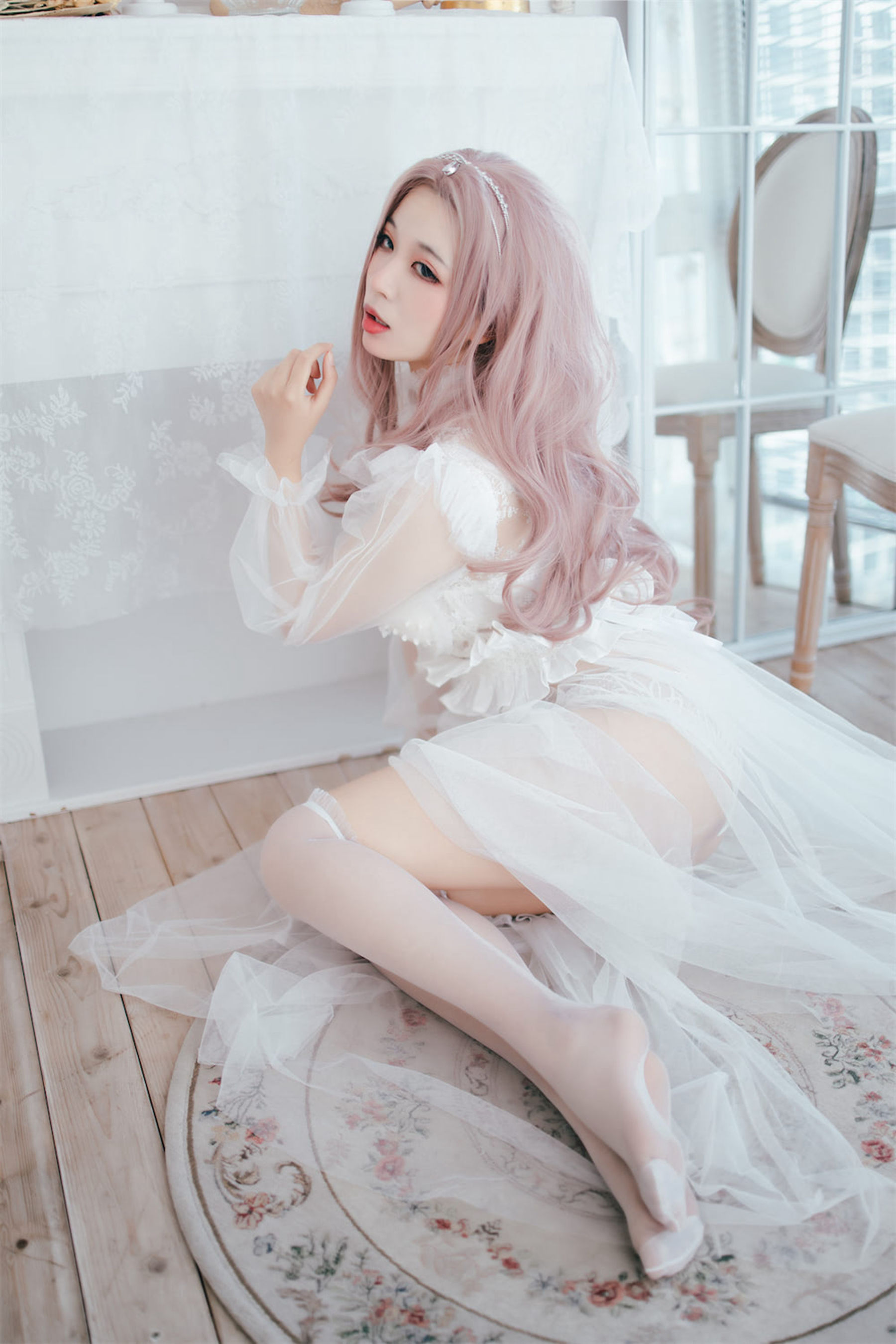 轩萧学姐 – 花嫁 [32P]