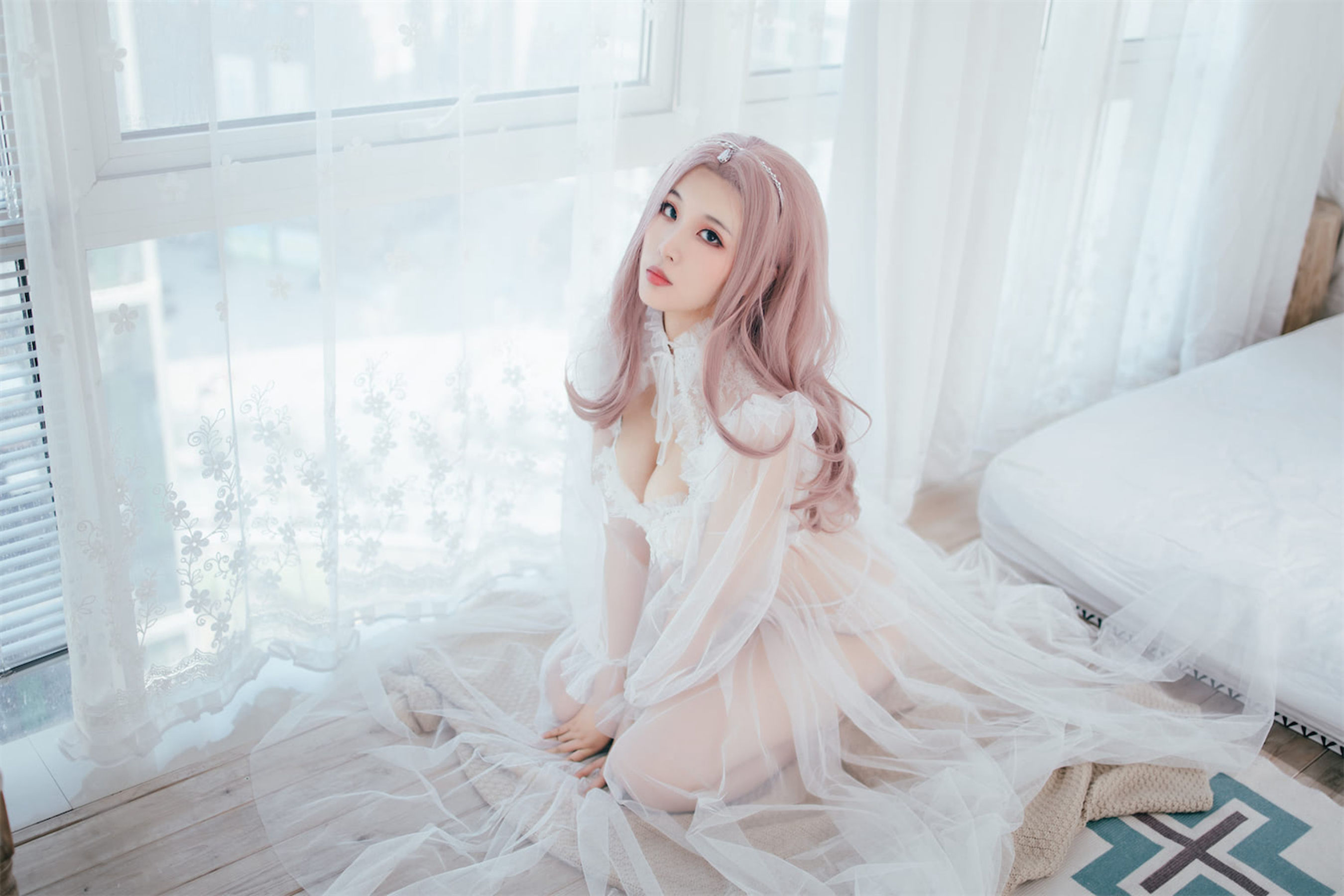 轩萧学姐 – 花嫁 [32P]