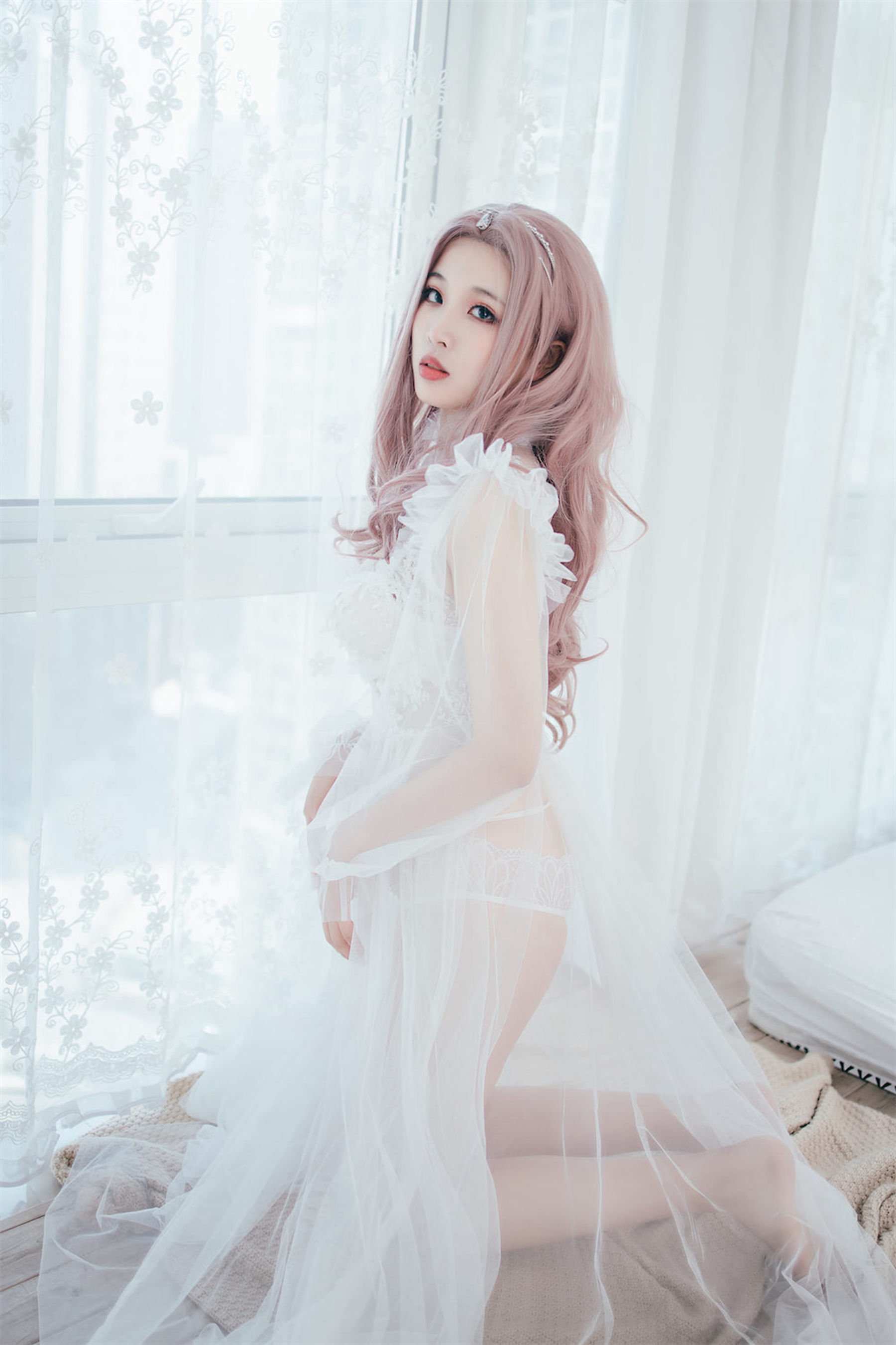 轩萧学姐 – 花嫁 [32P]