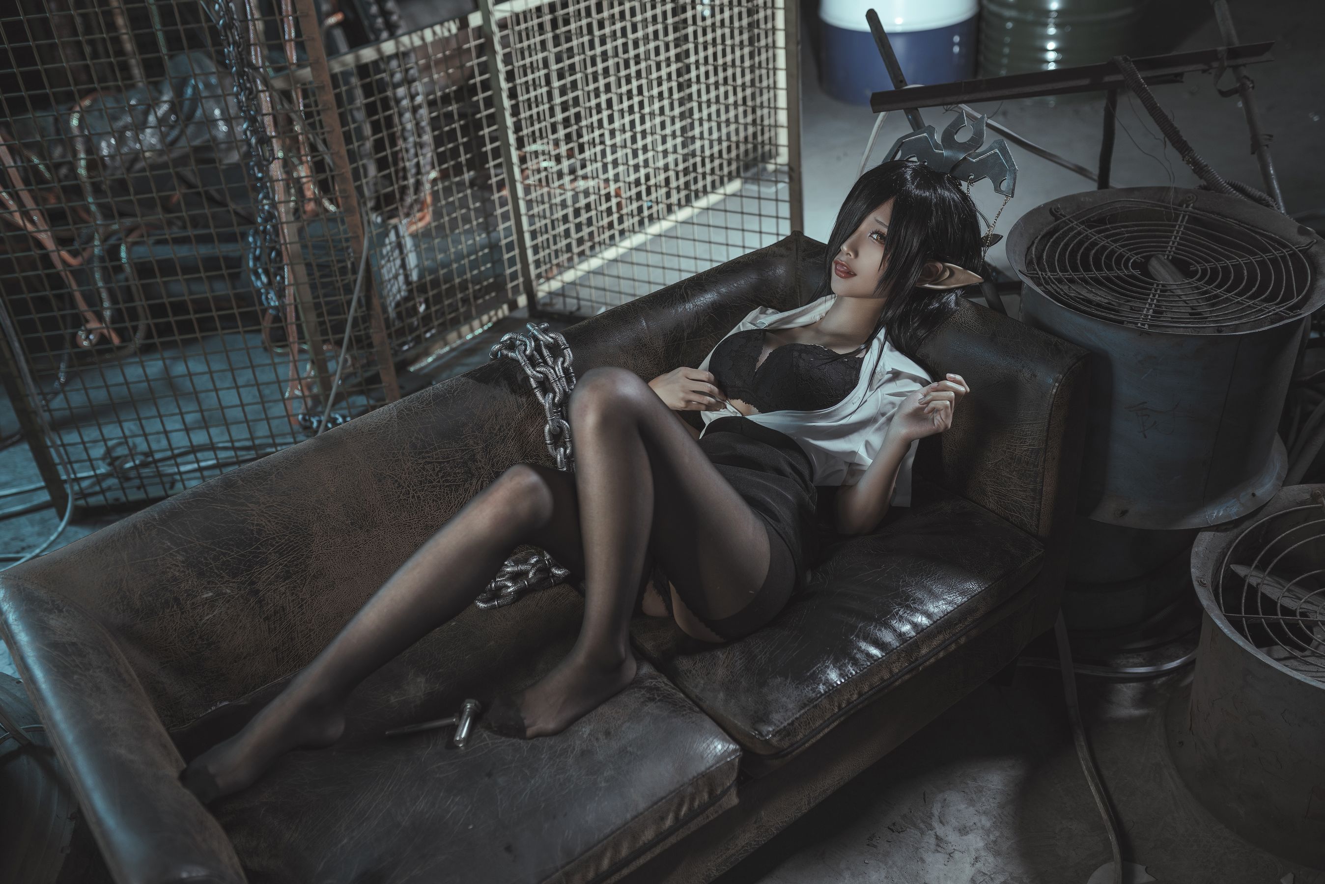 动漫博主蠢沫沫 – 黑兽女王 OL制服 [56P]