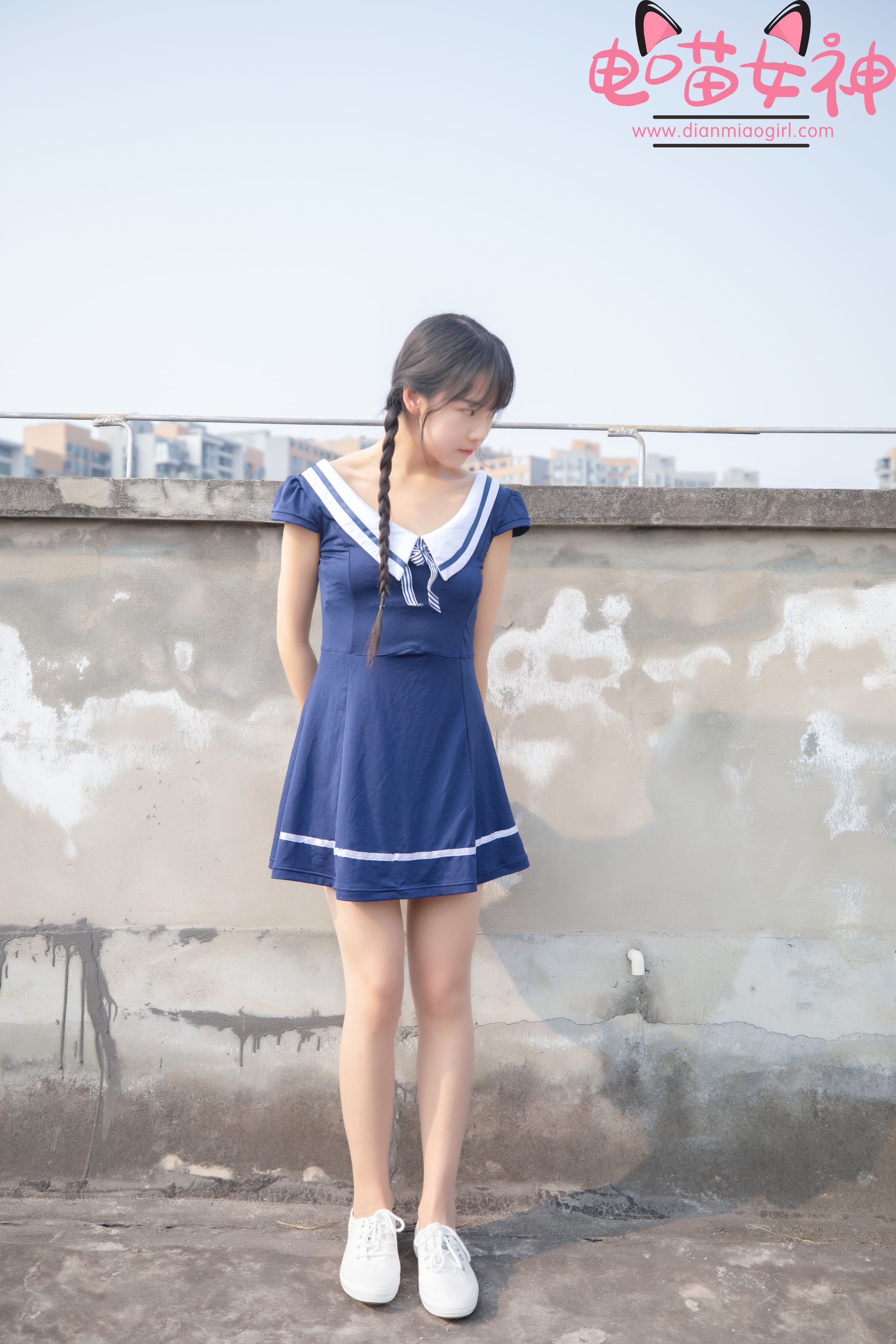 电喵女神 – 灵唯 制服 [33P]