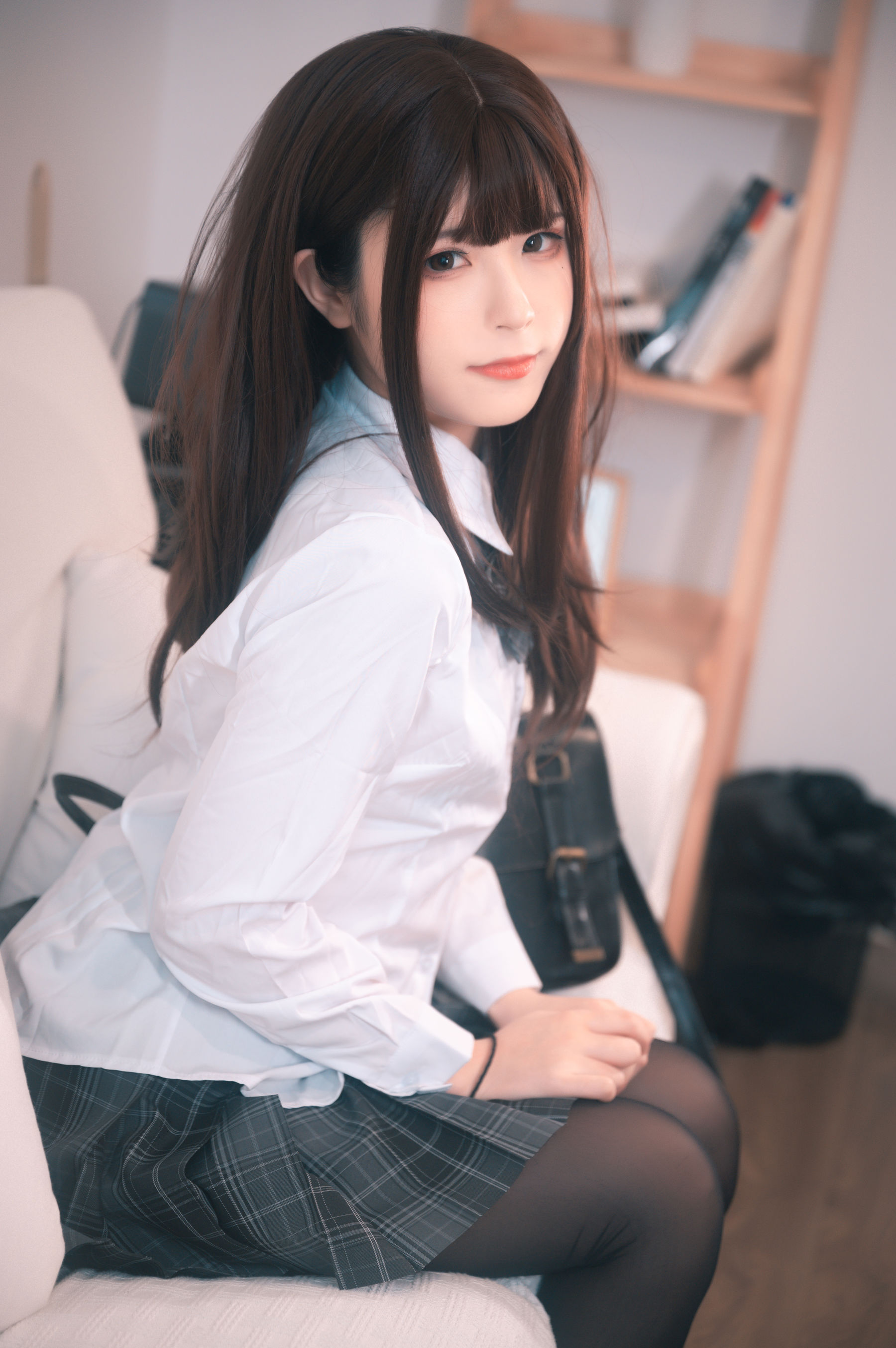 Quan冉有点饿 – 束缚猫猫 [36P]