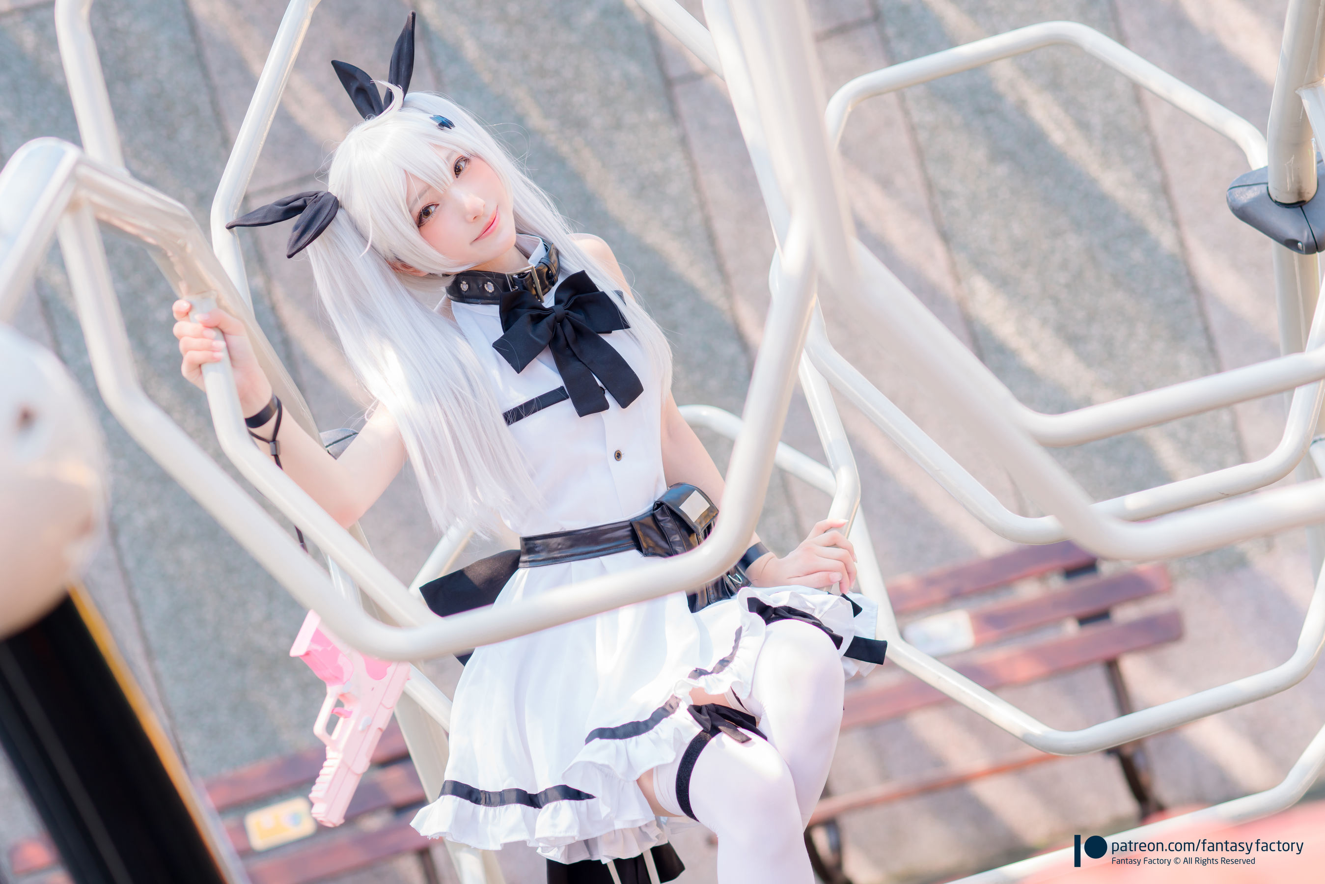 [Cosplay写真] 小丁 《Fantasy Factory》 – 2019.11 黑白 薄纱 网袜 [74P]