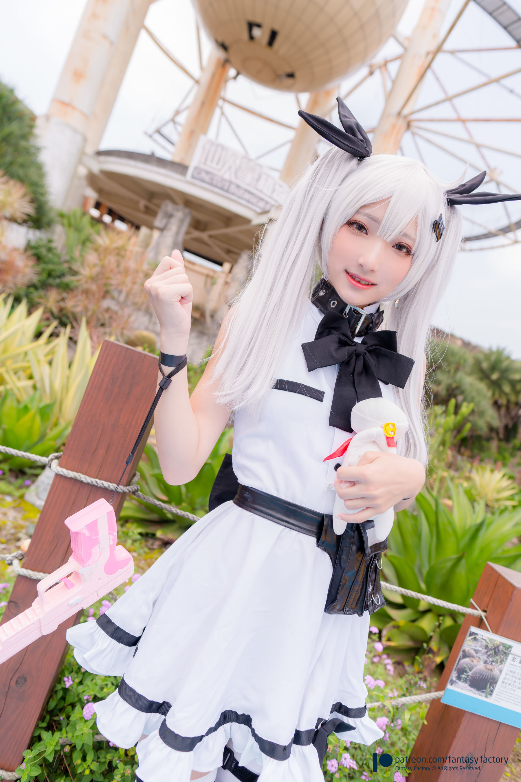 [Cosplay写真] 小丁 《Fantasy Factory》 – 2019.11 黑白 薄纱 网袜 [74P]