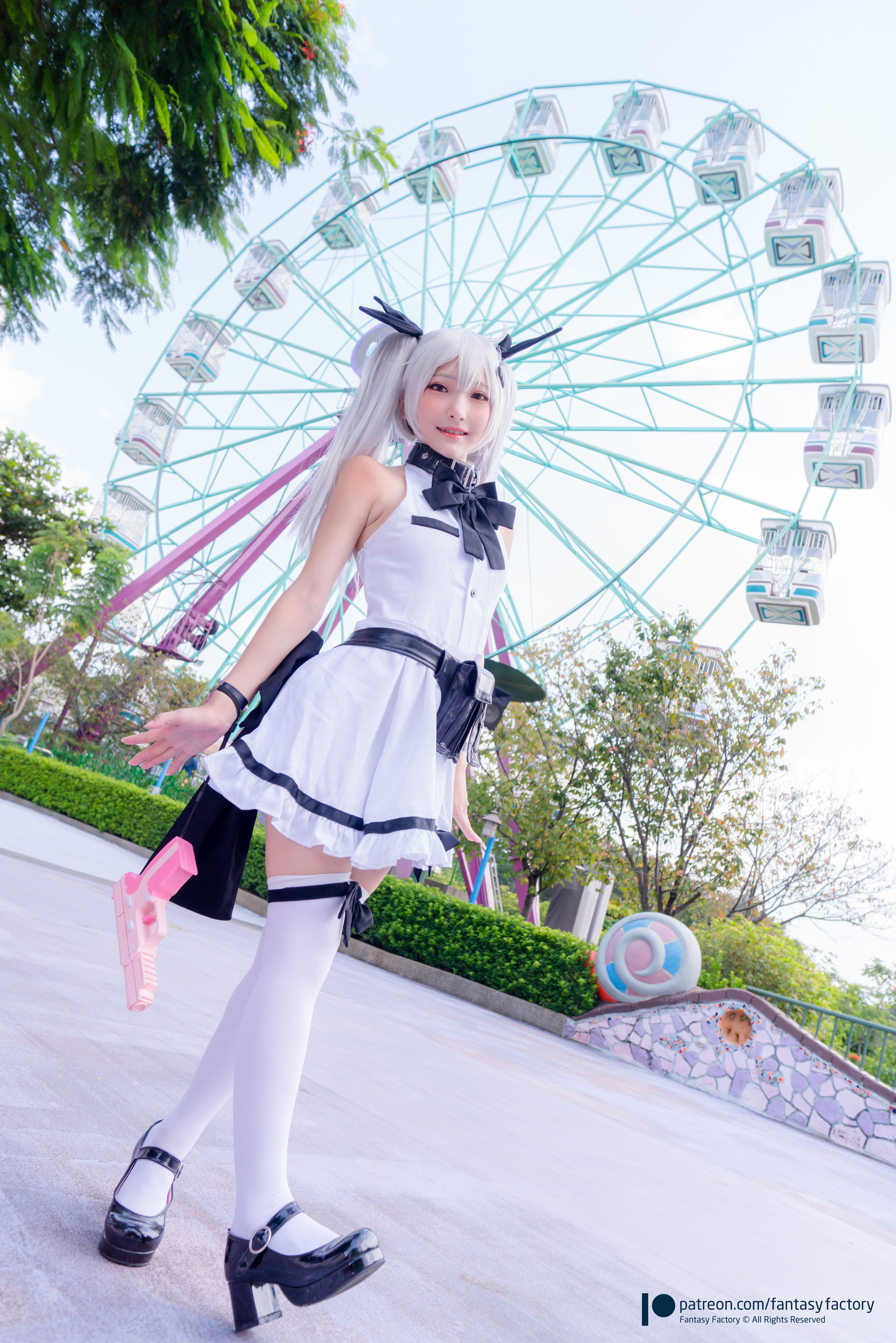 [Cosplay写真] 小丁 《Fantasy Factory》 – 2019.11 黑白 薄纱 网袜 [74P]