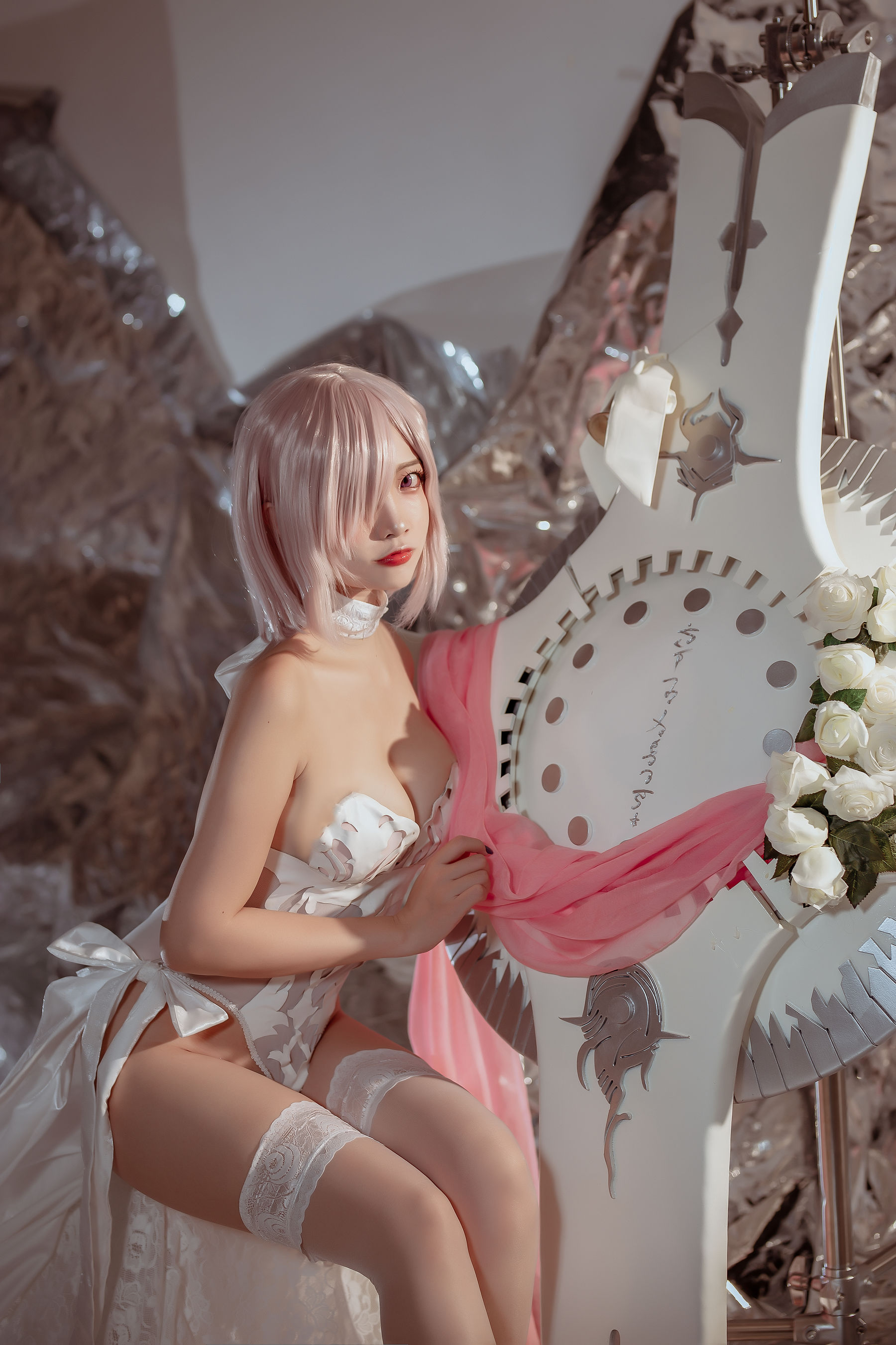 人气Coser二佐Nisa – fate玛修婚纱 [40P]