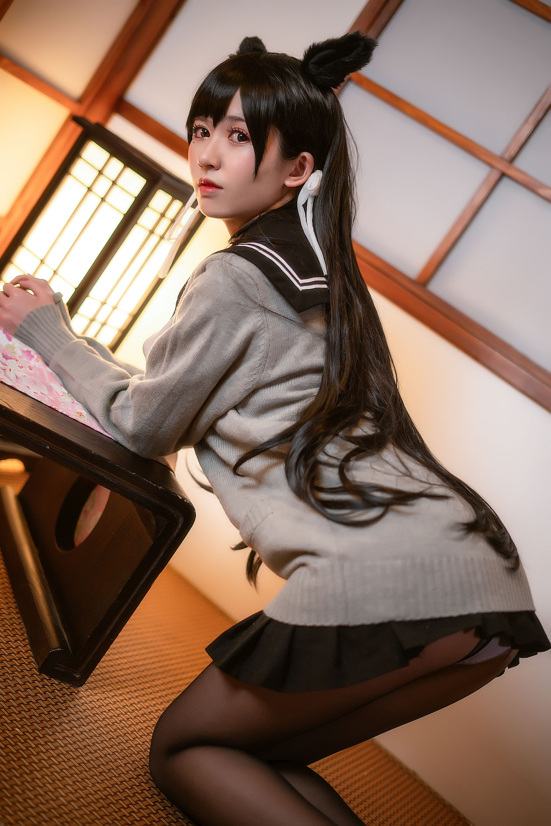 [萝莉COS] 鳗鱼霏儿 – 碧蓝航线 校服 [14P]