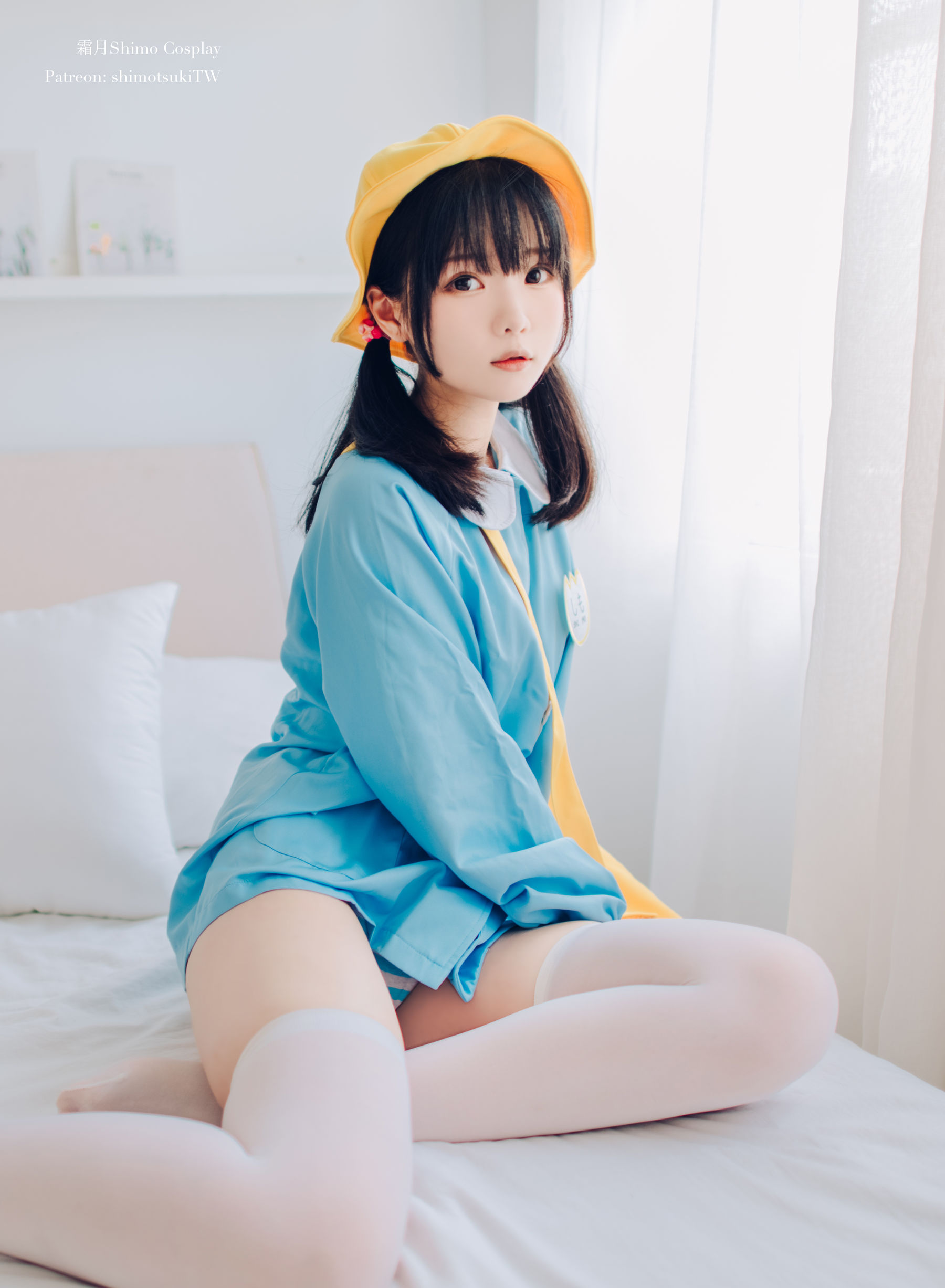 微博妹纸霜月shimo – 幼稚园 [12P]